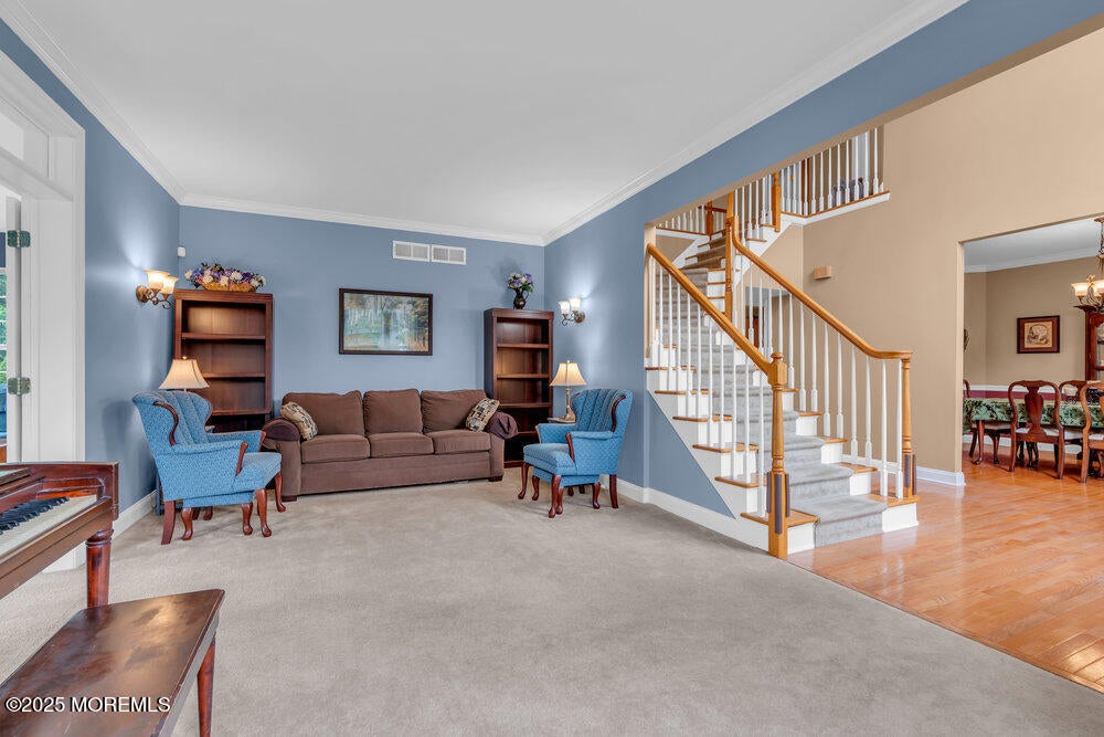 Manalapan, New Jersey, 07726, United States, 4 Bedrooms Bedrooms, ,4 BathroomsBathrooms,Residential,Active,1871928