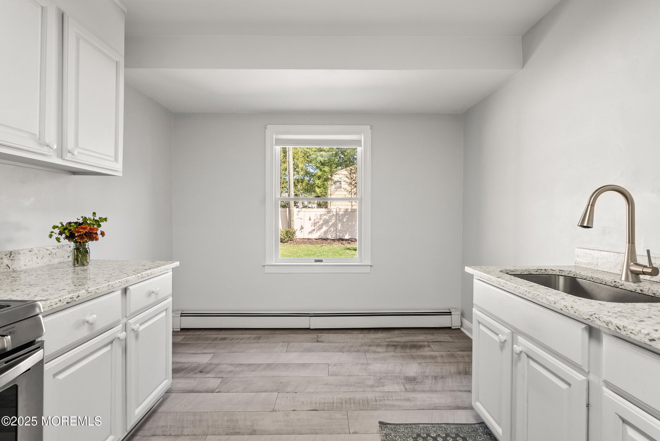 Oakhurst, New Jersey, 07755, United States, 2 Bedrooms Bedrooms, ,1 BathroomBathrooms,Residential,Active,1953714