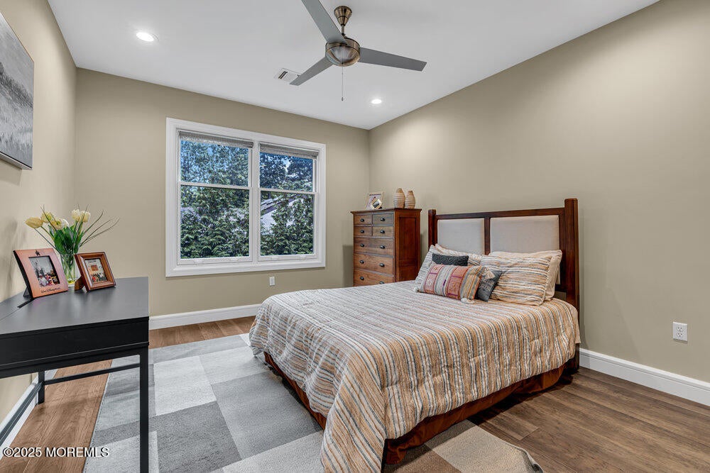 Eatontown, New Jersey, 07724, United States, 5 Bedrooms Bedrooms, ,3 BathroomsBathrooms,Residential,Active,1922289