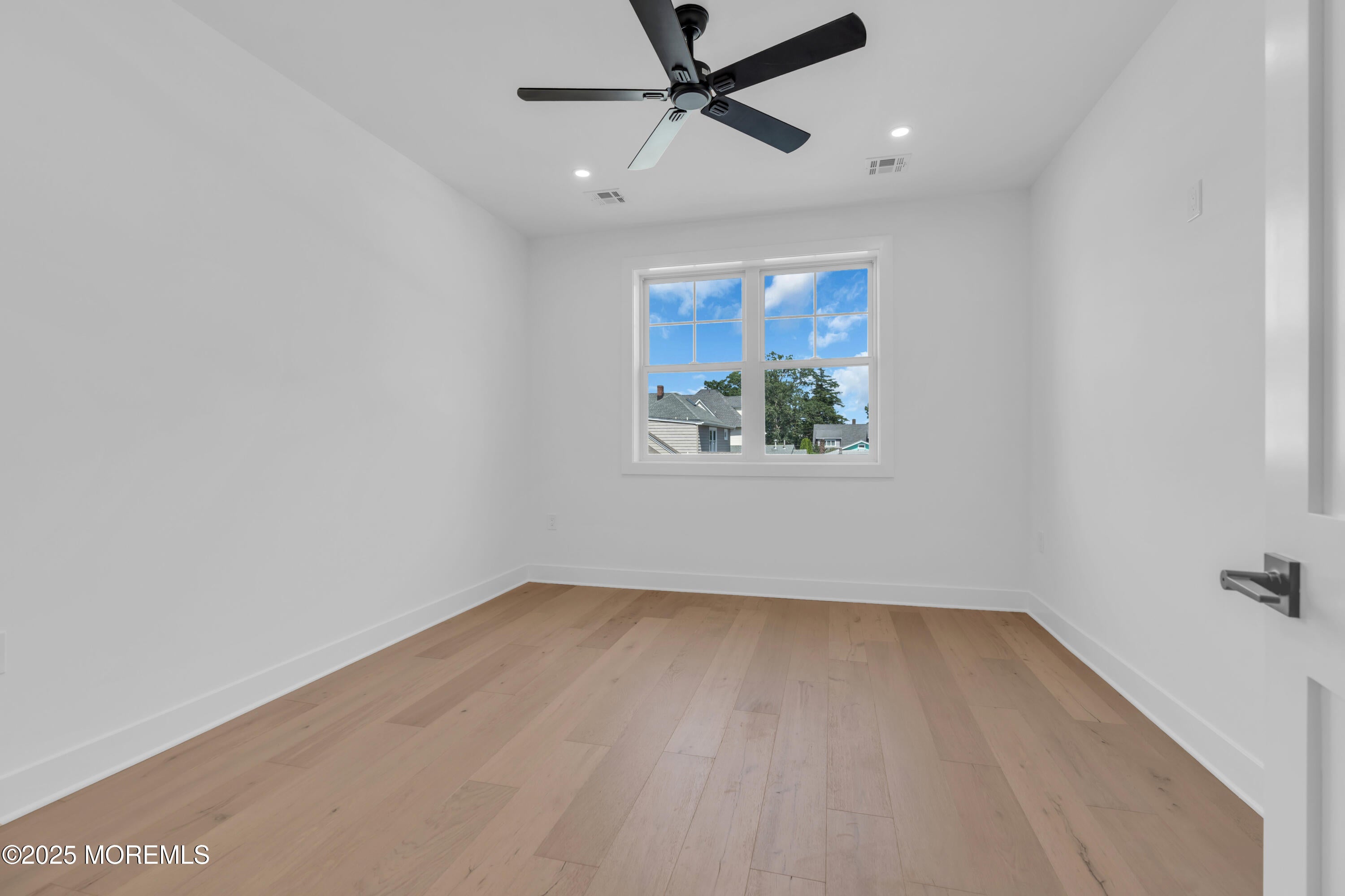 Point Pleasant, New Jersey, 08742, United States, 3 Bedrooms Bedrooms, ,3 BathroomsBathrooms,Residential,Active,1904138