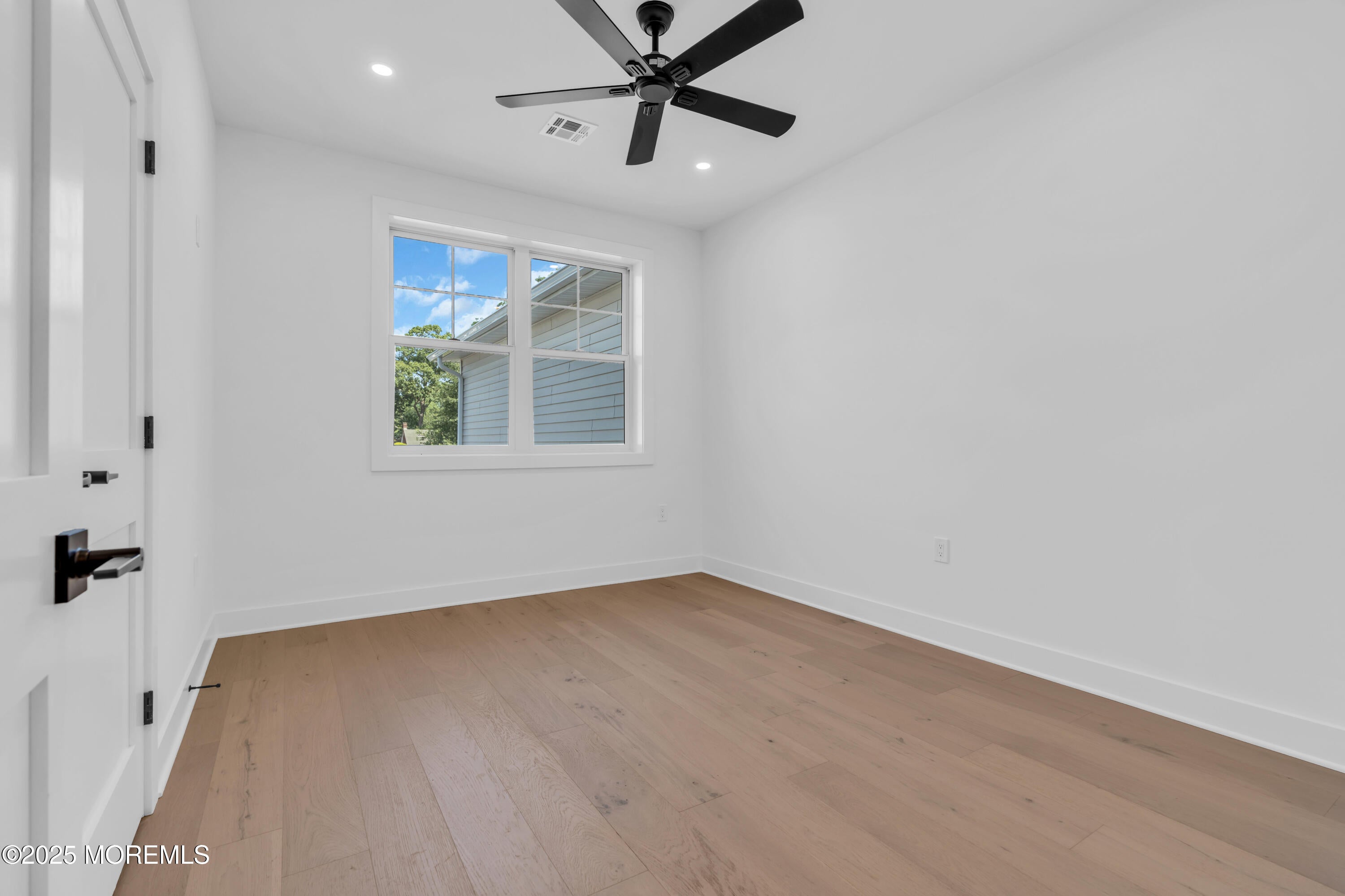 Point Pleasant, New Jersey, 08742, United States, 3 Bedrooms Bedrooms, ,3 BathroomsBathrooms,Residential,Active,1904138