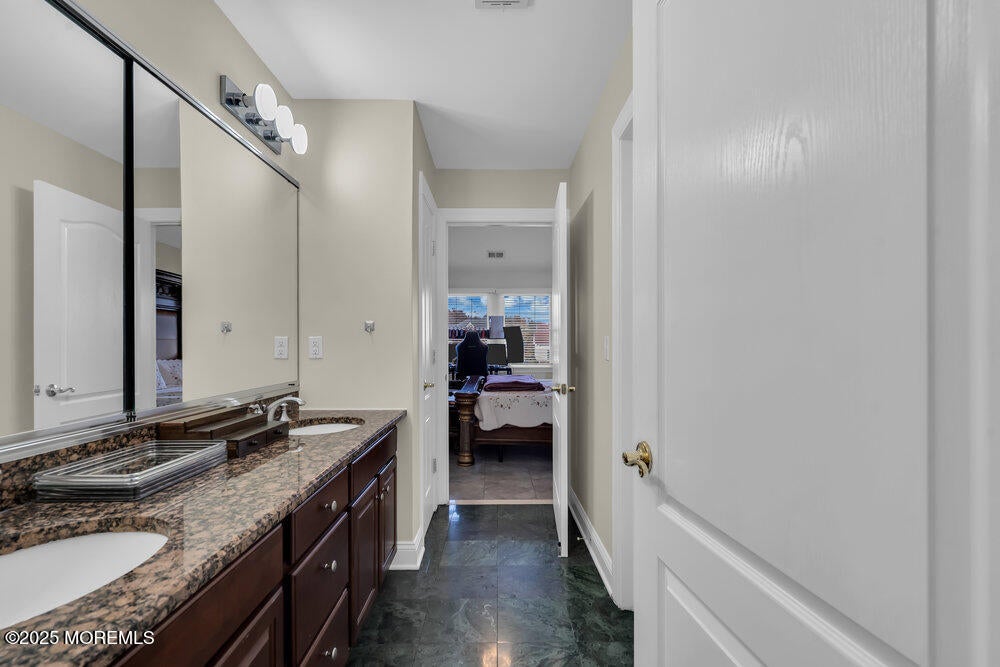 Toms River, New Jersey, 08753, United States, 5 Bedrooms Bedrooms, ,4 BathroomsBathrooms,Residential,Active,1989768