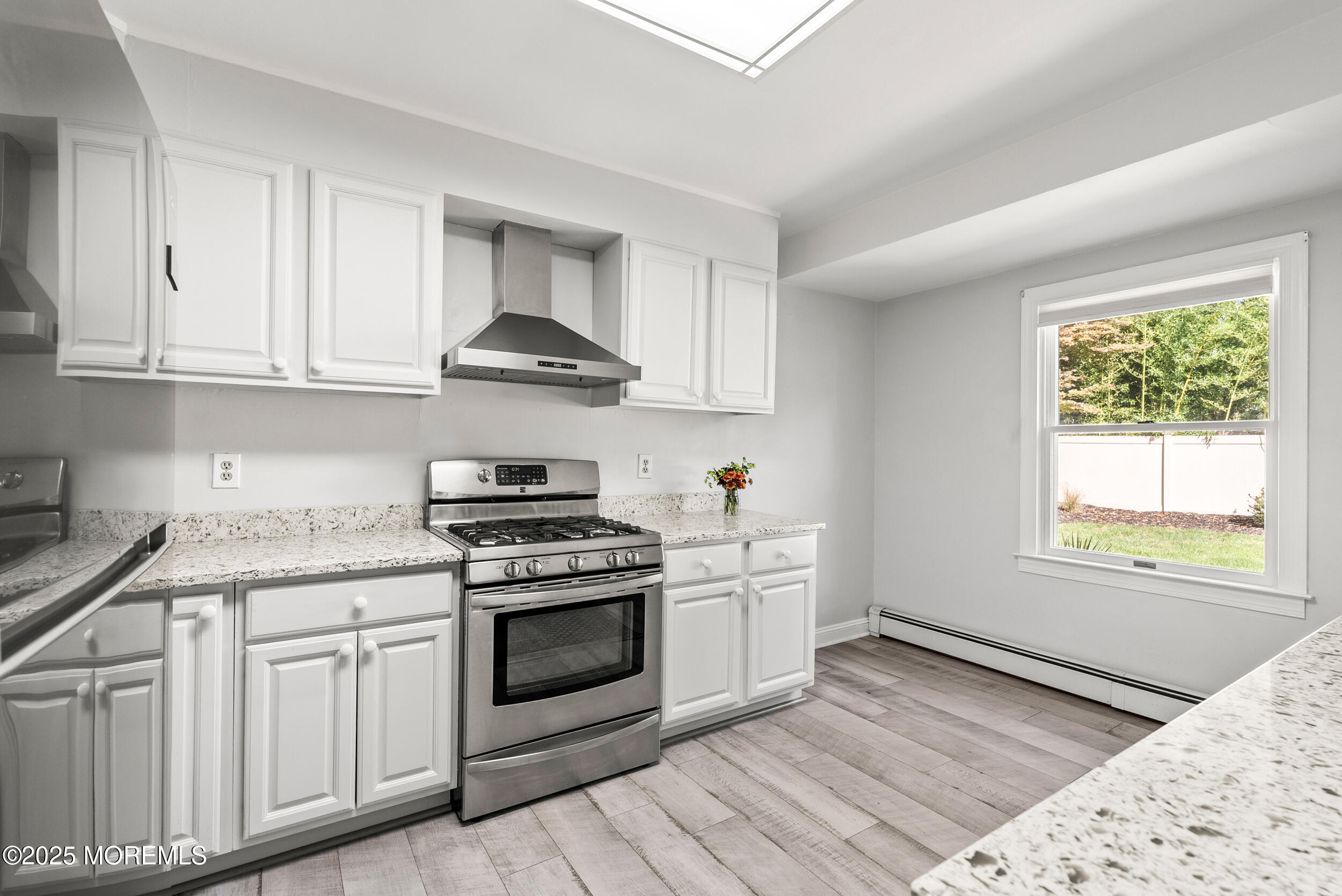 Oakhurst, New Jersey, 07755, United States, 2 Bedrooms Bedrooms, ,1 BathroomBathrooms,Residential,Active,1953714