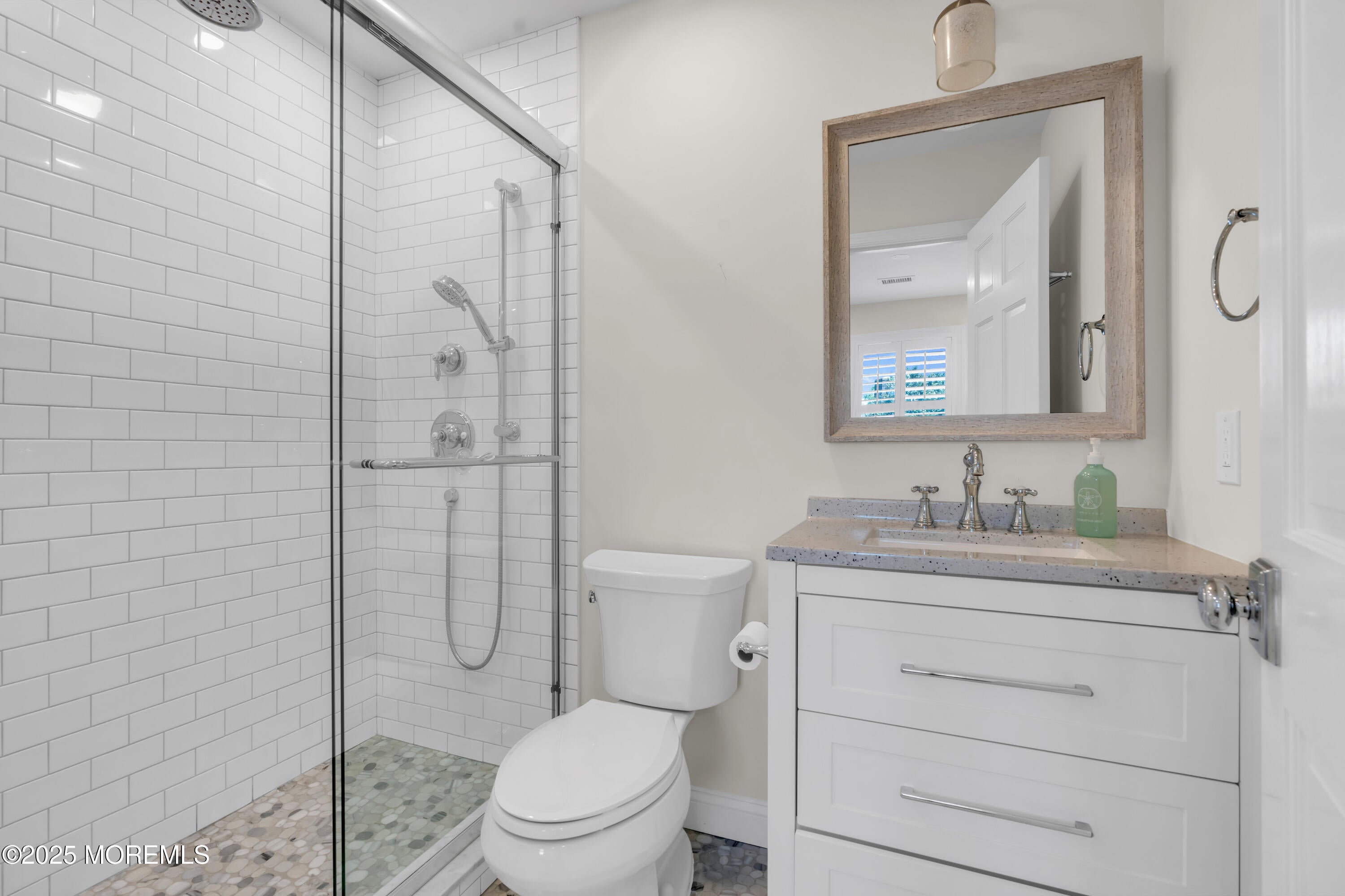 Monmouth Beach, New Jersey, 07750, United States, ,4 BathroomsBathrooms,Residential,Active,1900168