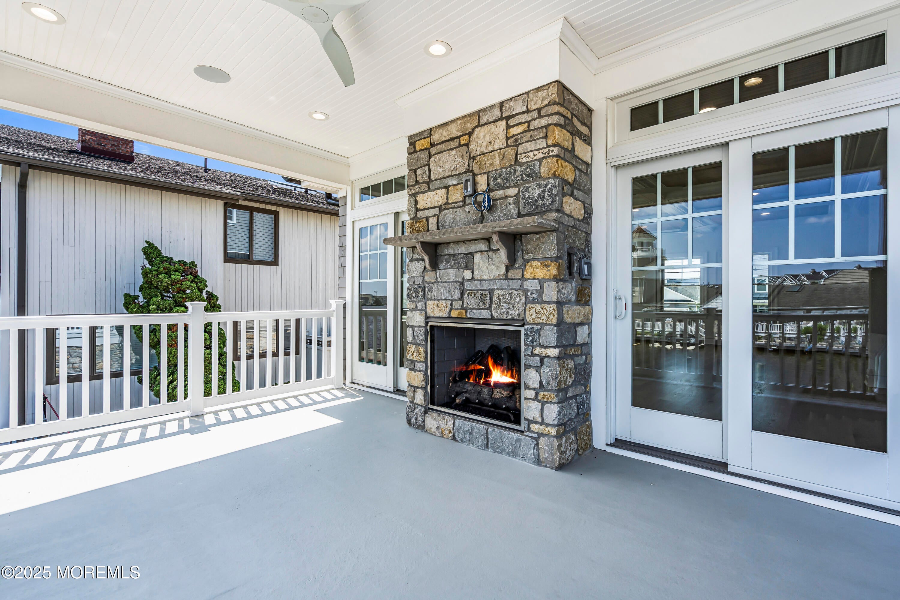 Mantoloking, New Jersey, 08738, United States, 6 Bedrooms Bedrooms, ,6 BathroomsBathrooms,Residential,Active,1904143