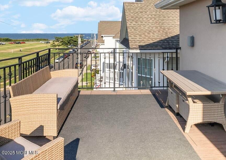 Long Branch, New Jersey, 07740, United States, 4 Bedrooms Bedrooms, ,4 BathroomsBathrooms,Residential,Active,1914600