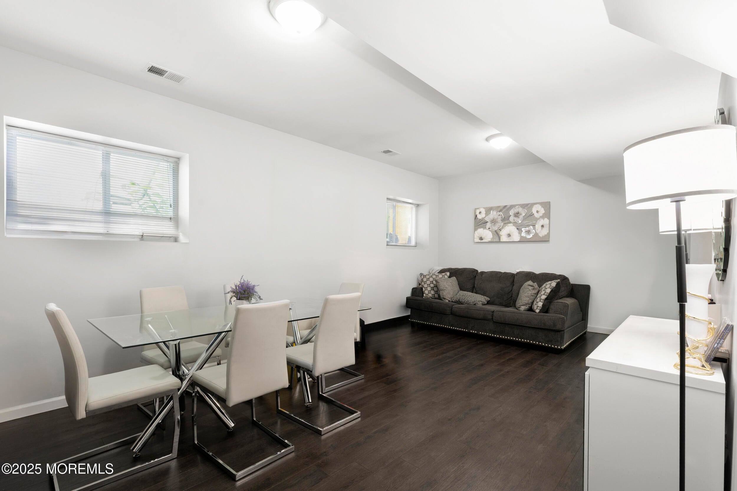 Lakewood, New Jersey, 08701, United States, 10 Bedrooms Bedrooms, ,6 BathroomsBathrooms,Residential,Pending,1973270