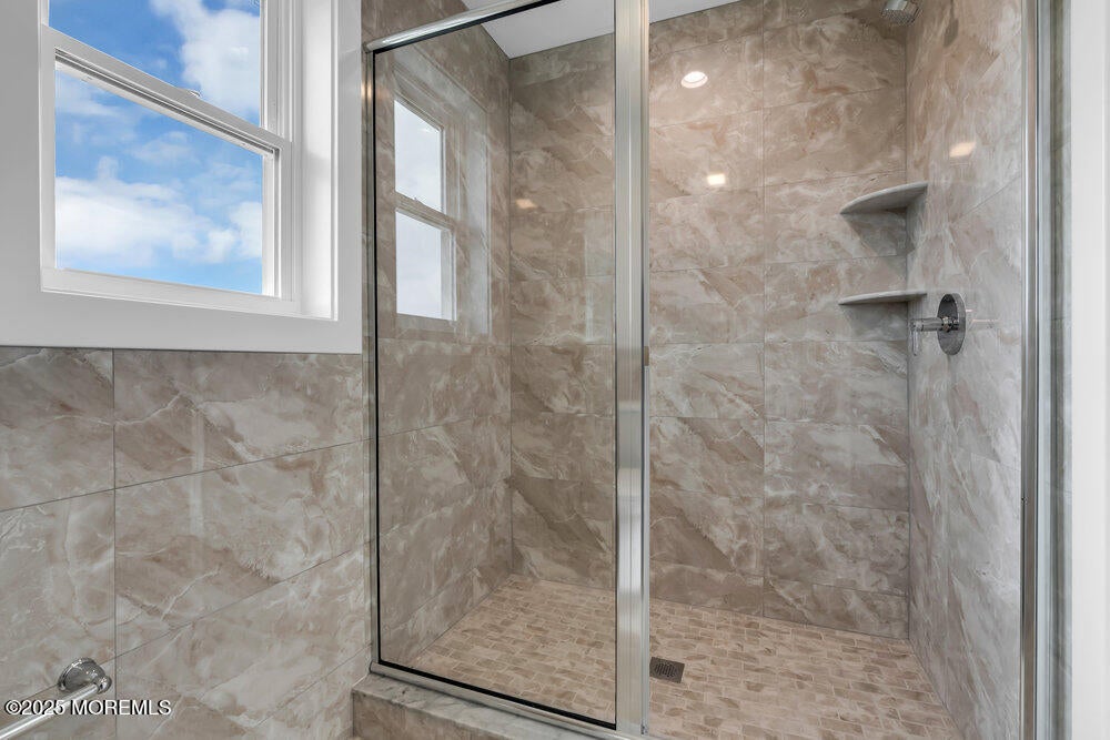 Toms River, New Jersey, 08755, United States, 5 Bedrooms Bedrooms, ,5 BathroomsBathrooms,Residential,Active,1997624