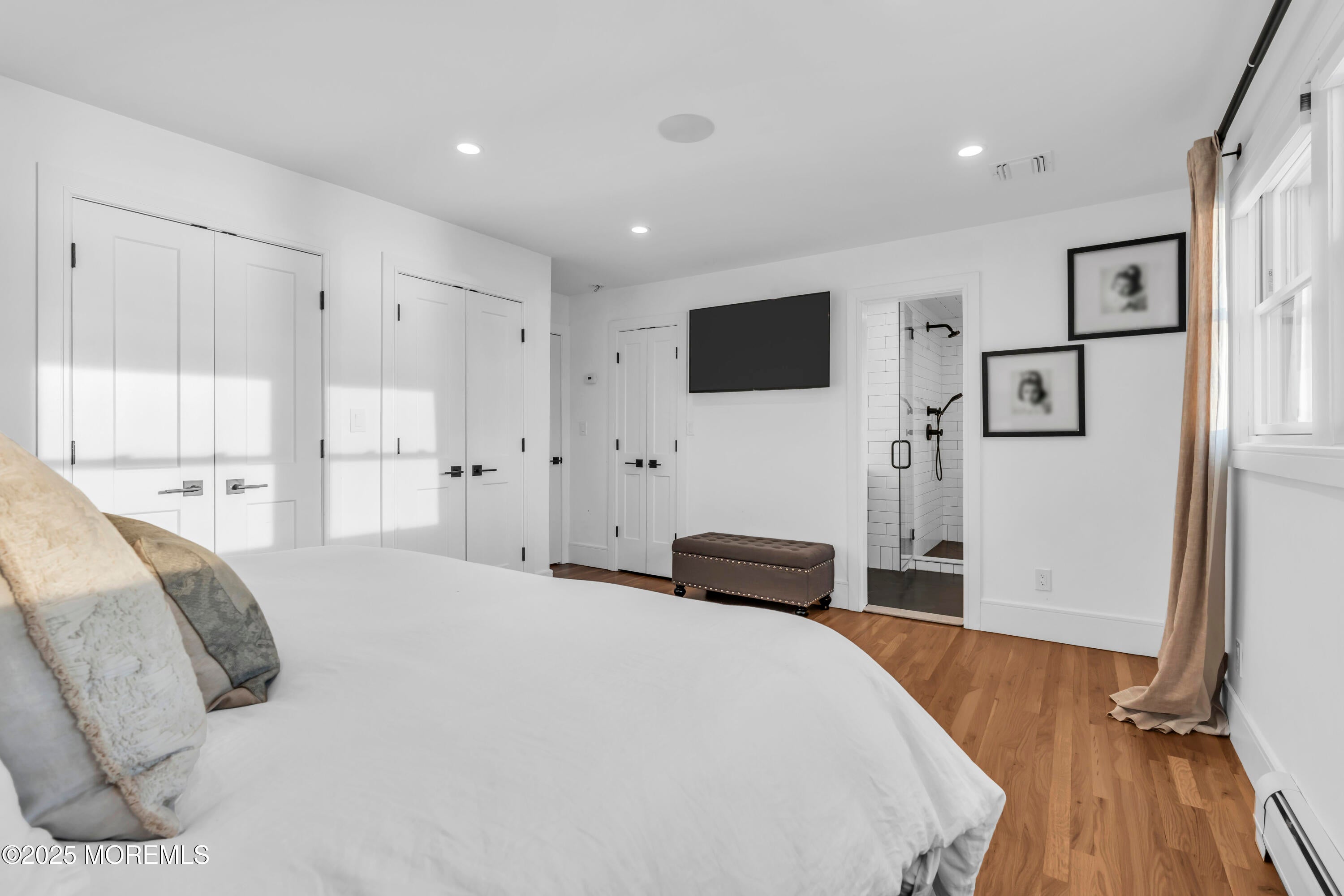 Toms River, New Jersey, 08753, United States, 5 Bedrooms Bedrooms, ,3 BathroomsBathrooms,Residential,Active,1952599