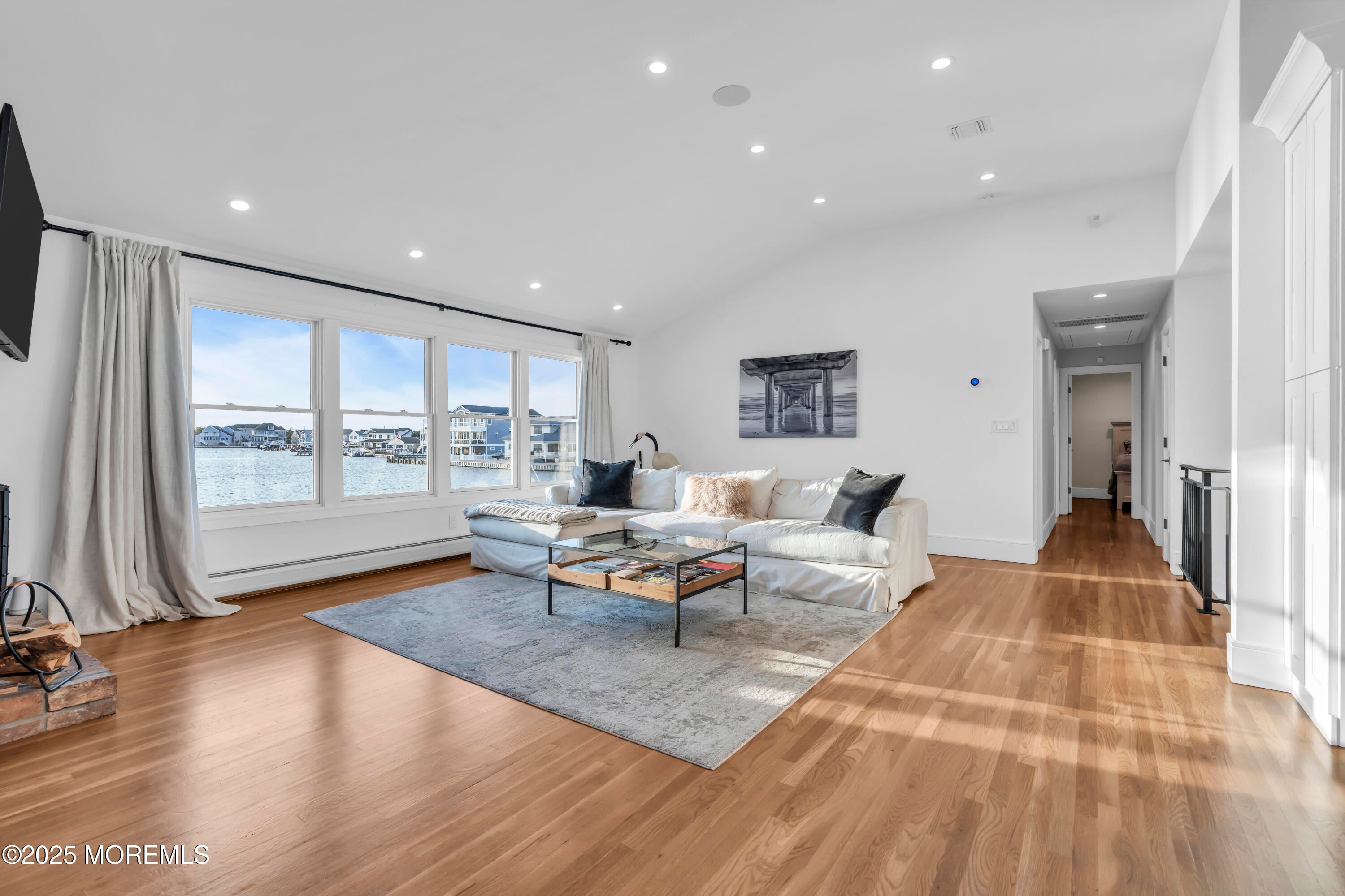 Toms River, New Jersey, 08753, United States, 5 Bedrooms Bedrooms, ,3 BathroomsBathrooms,Residential,Active,1952599