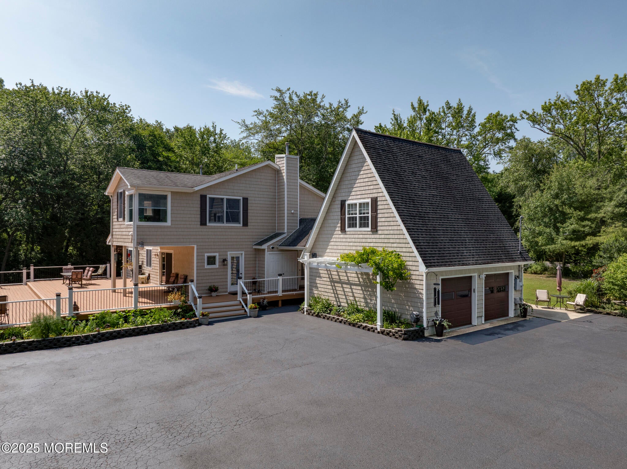 Manahawkin, New Jersey, 08050, United States, 4 Bedrooms Bedrooms, ,4 BathroomsBathrooms,Residential,Active,1879978