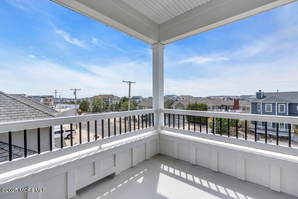 Lavallette, New Jersey, 08735, United States, 6 Bedrooms Bedrooms, ,6 BathroomsBathrooms,Residential,Active,1988716