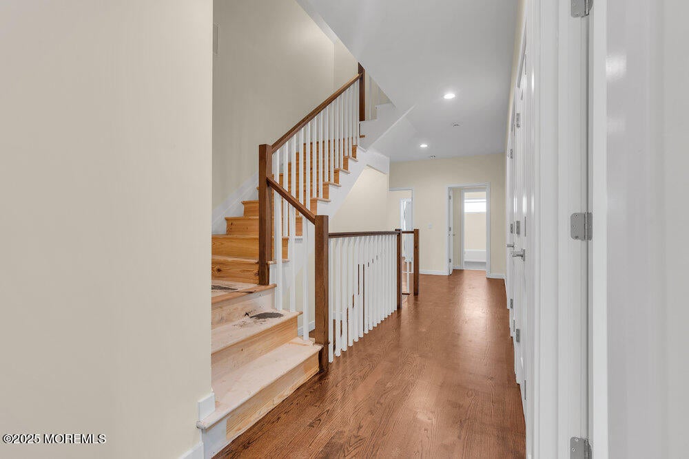 Jackson, New Jersey, 08527, United States, 6 Bedrooms Bedrooms, ,4 BathroomsBathrooms,Residential,Active,1973337