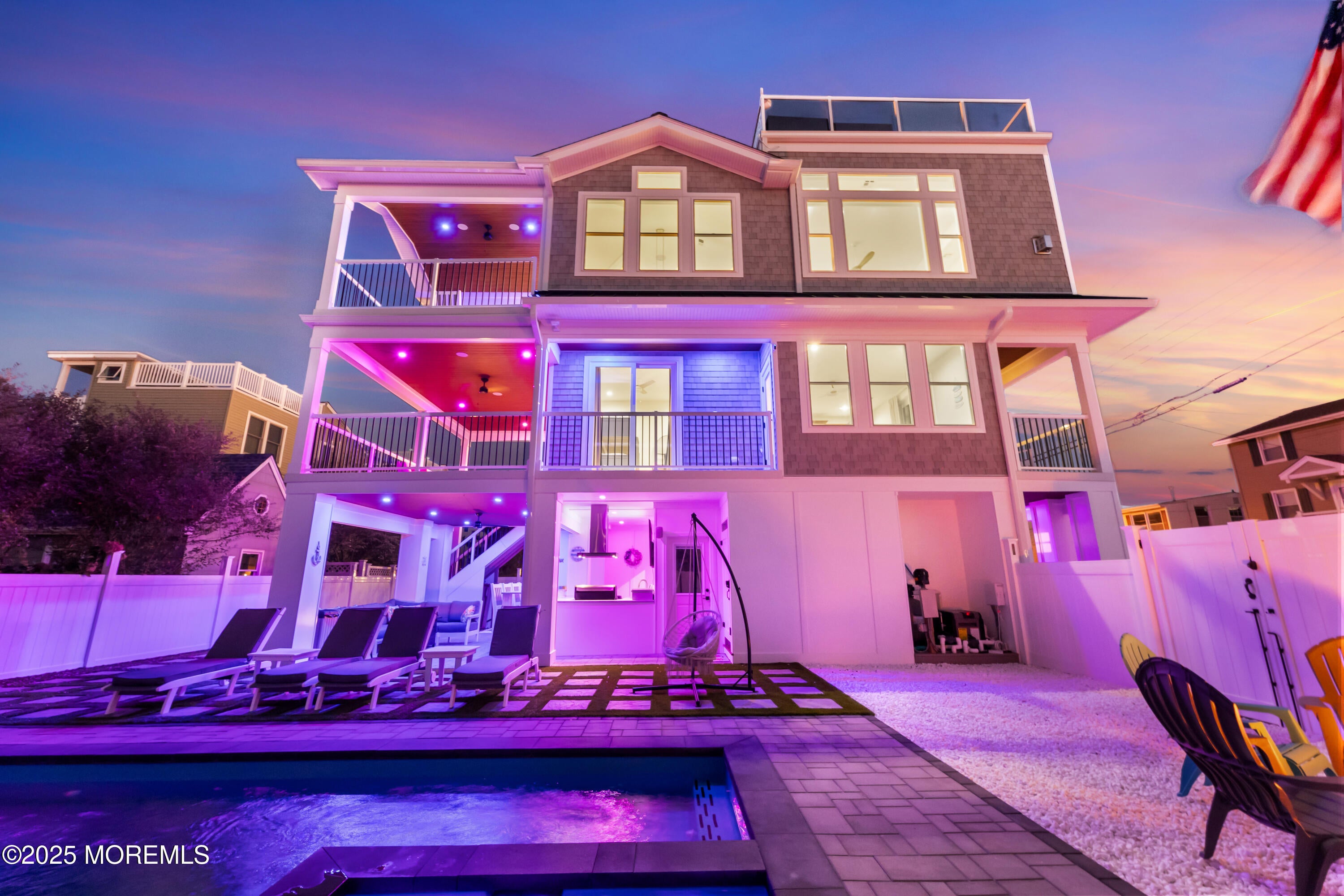 Beach Haven, New Jersey, 08008, United States, 6 Bedrooms Bedrooms, ,6 BathroomsBathrooms,Residential,Active,1969766