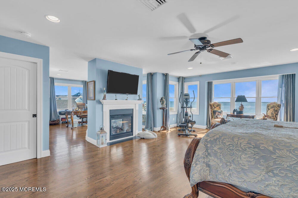 Waretown, New Jersey, 08758, United States, 4 Bedrooms Bedrooms, ,5 BathroomsBathrooms,Residential,Active,1926919