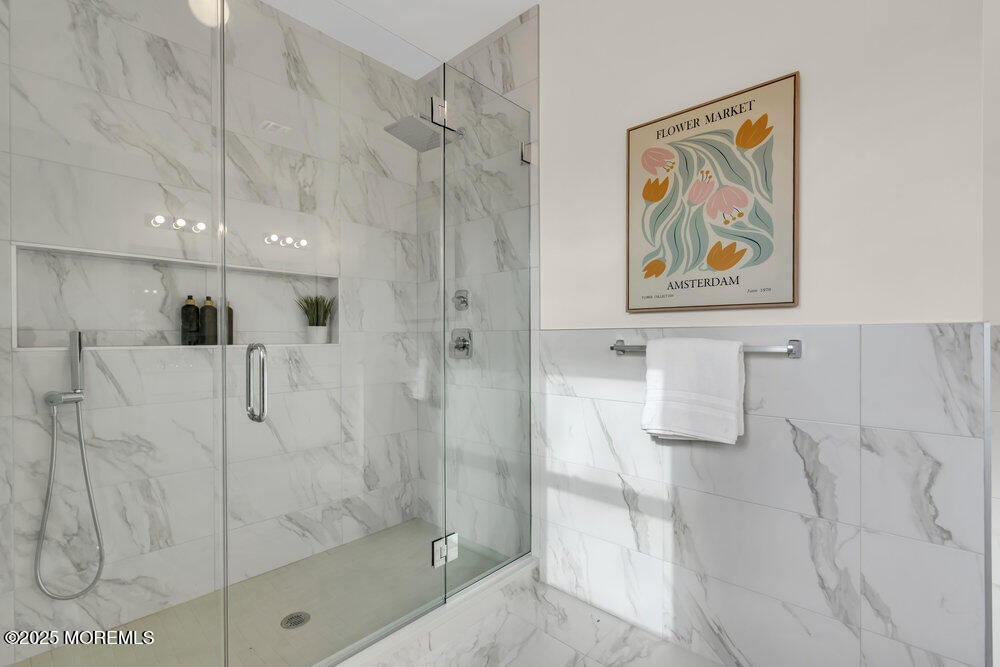 Jackson, New Jersey, 08527, United States, 6 Bedrooms Bedrooms, ,4 BathroomsBathrooms,Residential,Active,2007039