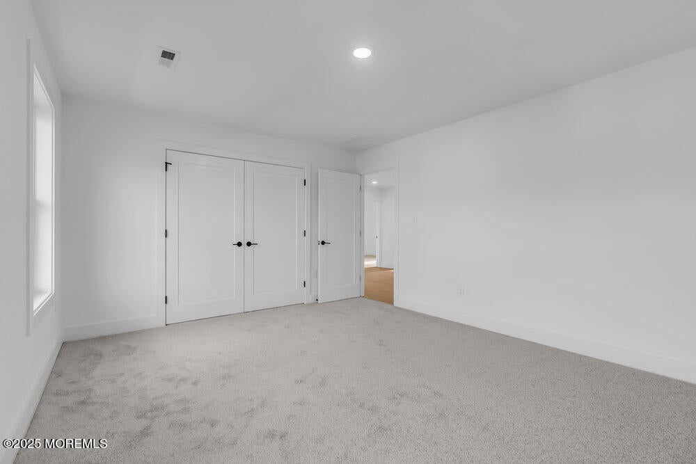 Toms River, New Jersey, 08755, United States, 5 Bedrooms Bedrooms, ,5 BathroomsBathrooms,Residential,Active,1997624