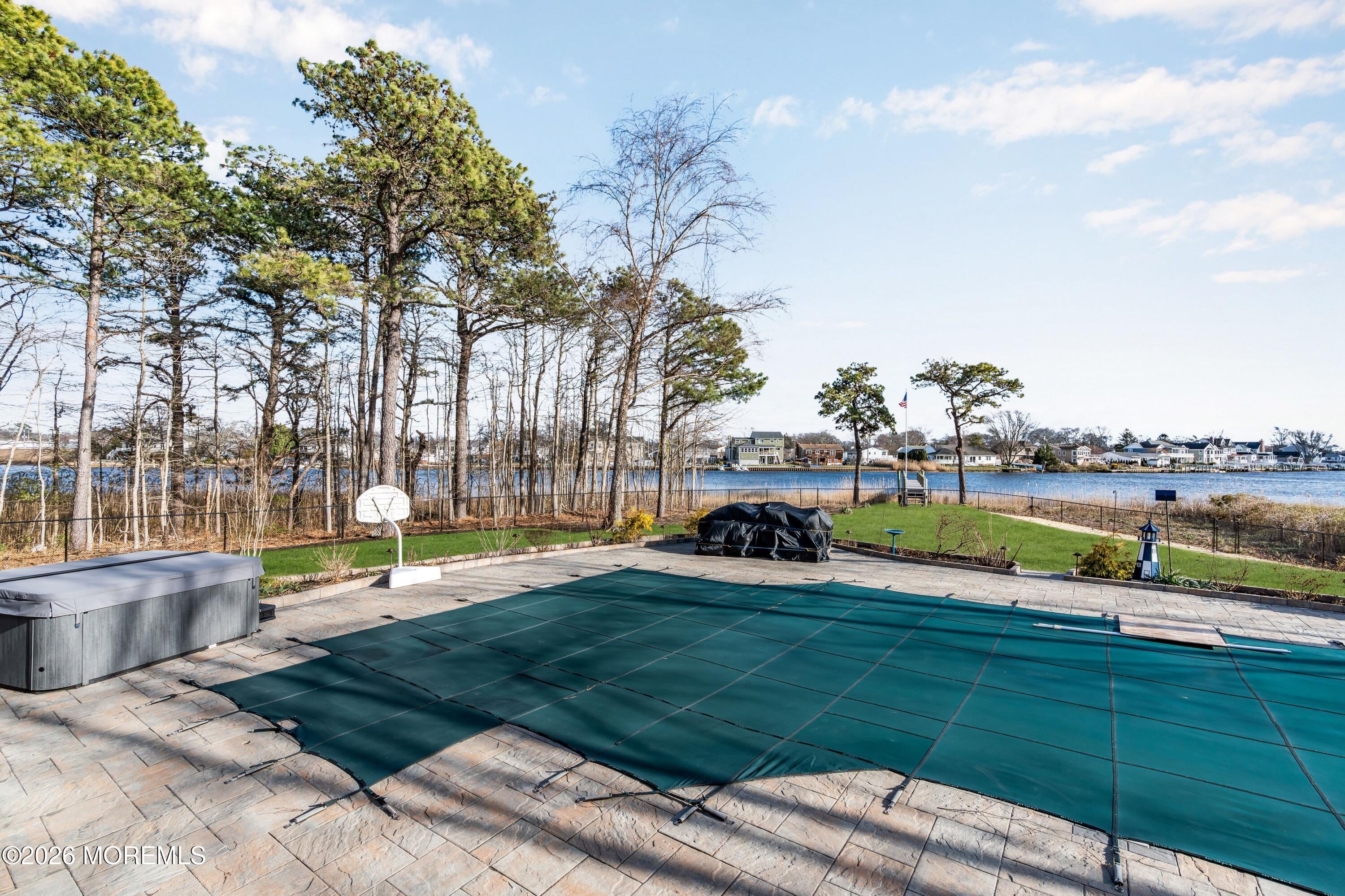 Brick, New Jersey, 08724, United States, 5 Bedrooms Bedrooms, ,3 BathroomsBathrooms,Residential,Active,2007172