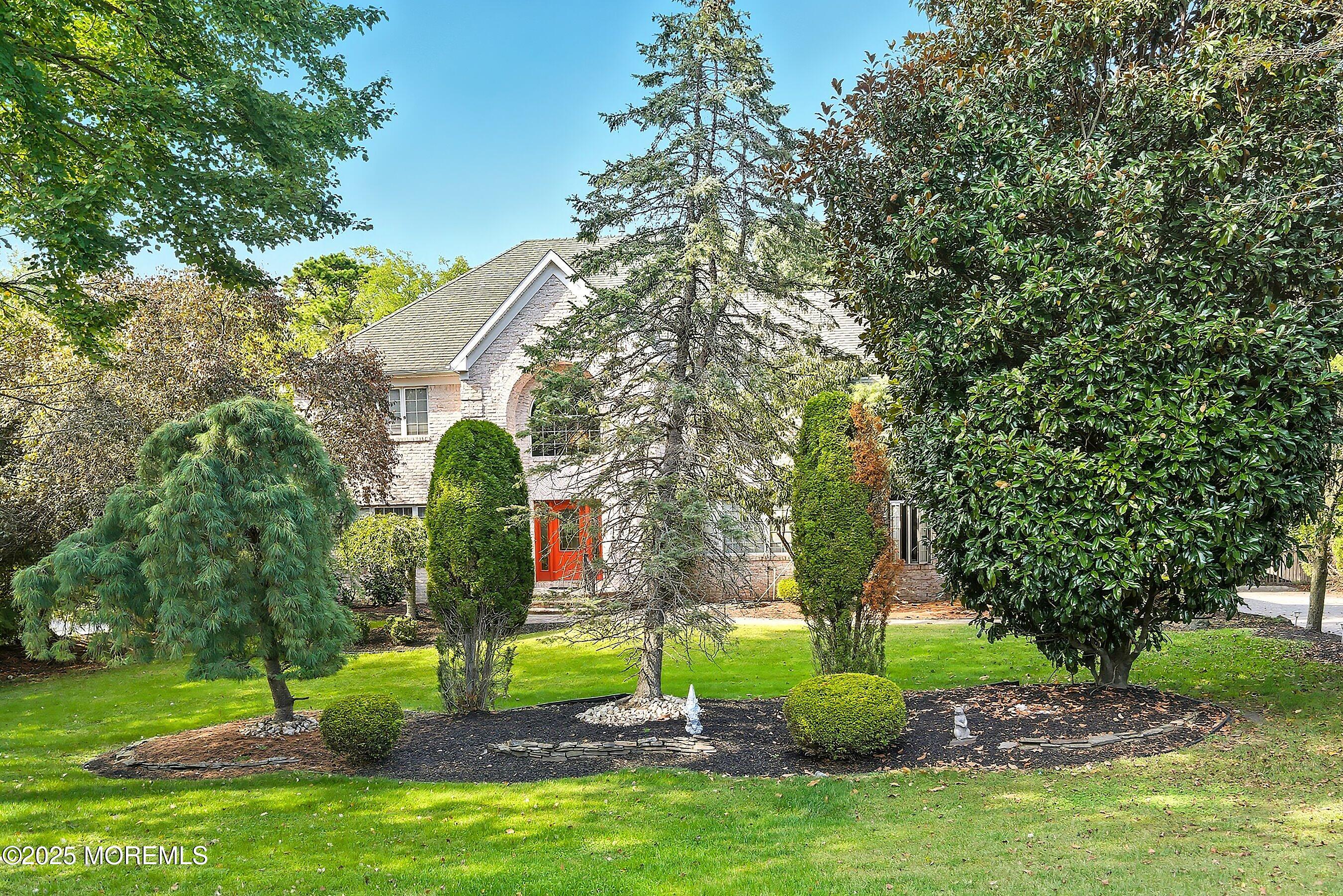 Manalapan, New Jersey, 07726, United States, 5 Bedrooms Bedrooms, ,3 BathroomsBathrooms,Residential,Active,1952450