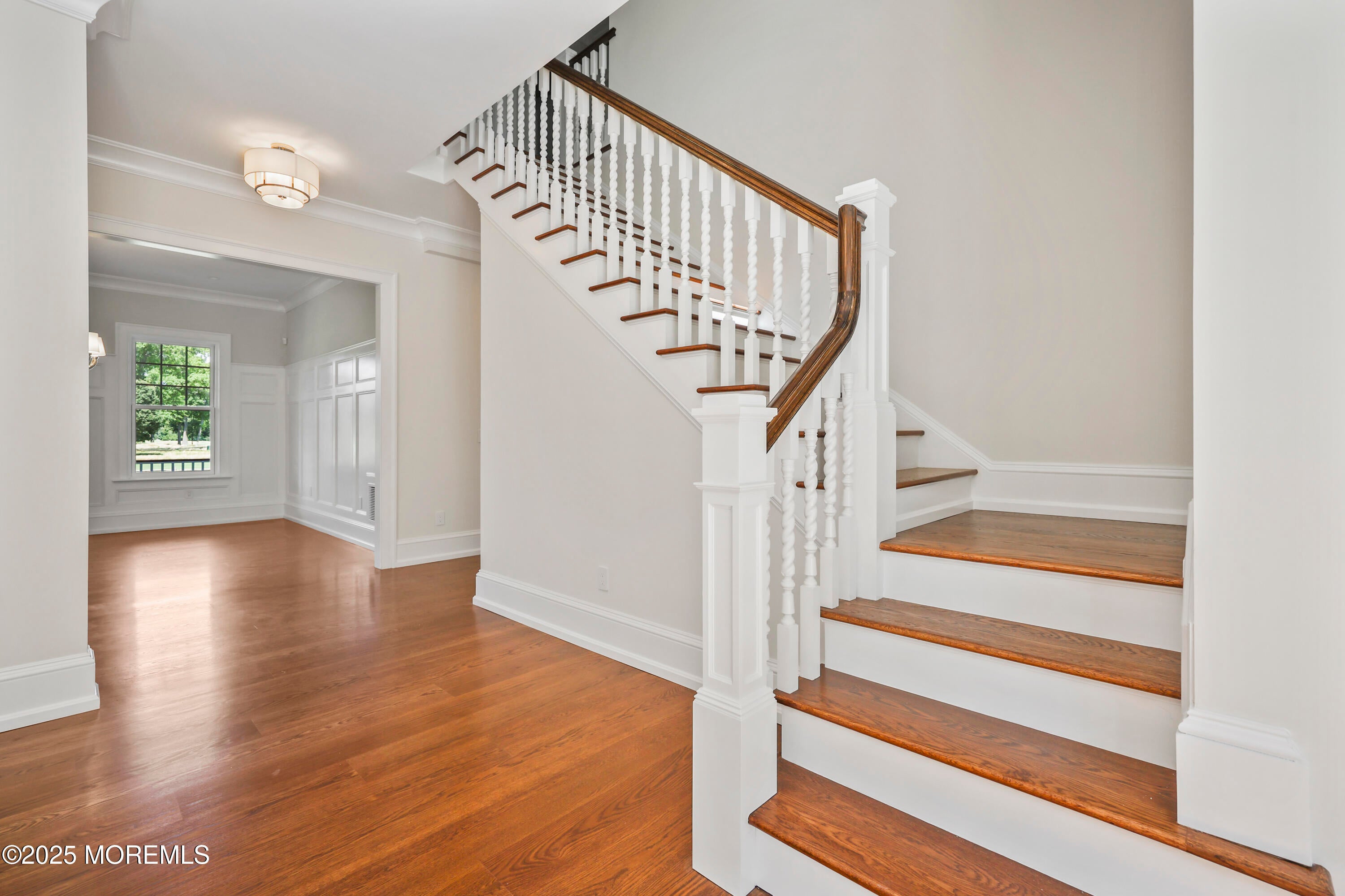 Rumson, New Jersey, 07760, United States, 6 Bedrooms Bedrooms, ,7 BathroomsBathrooms,Residential,Active,1904739