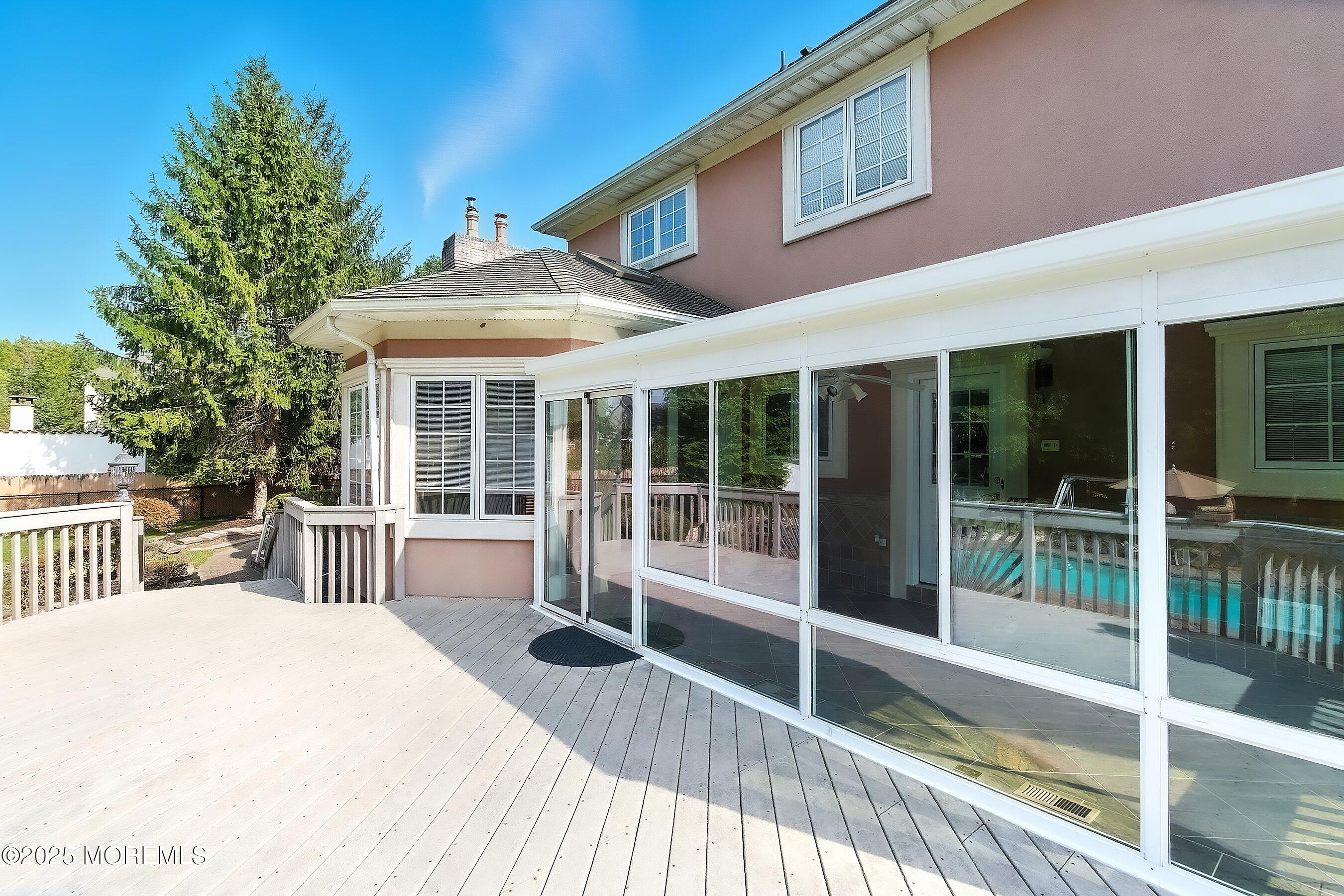 Manalapan, New Jersey, 07726, United States, 5 Bedrooms Bedrooms, ,3 BathroomsBathrooms,Residential,Active,1952450