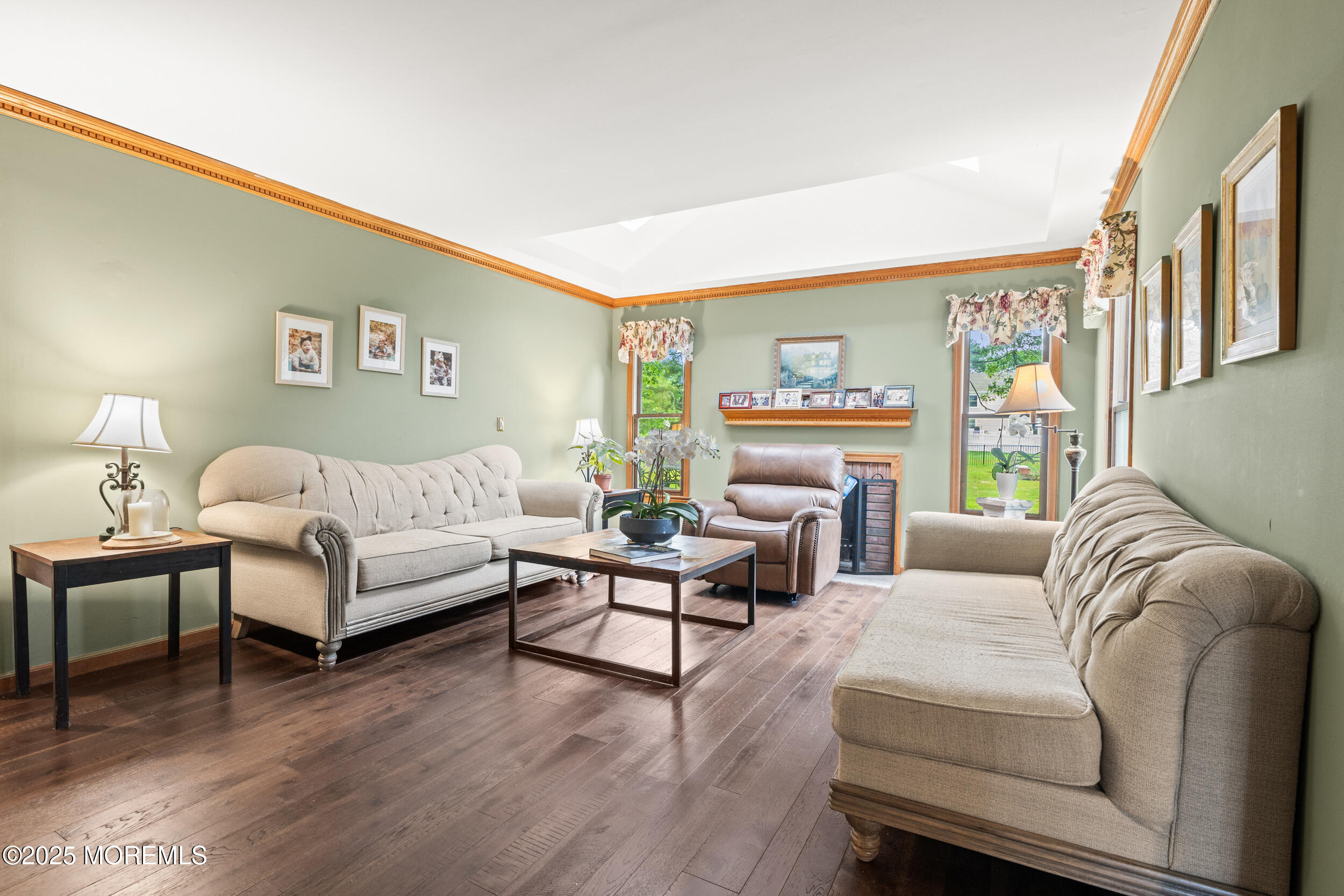 Allenwood, New Jersey, 08720, United States, 5 Bedrooms Bedrooms, ,3 BathroomsBathrooms,Residential,Active,1849537