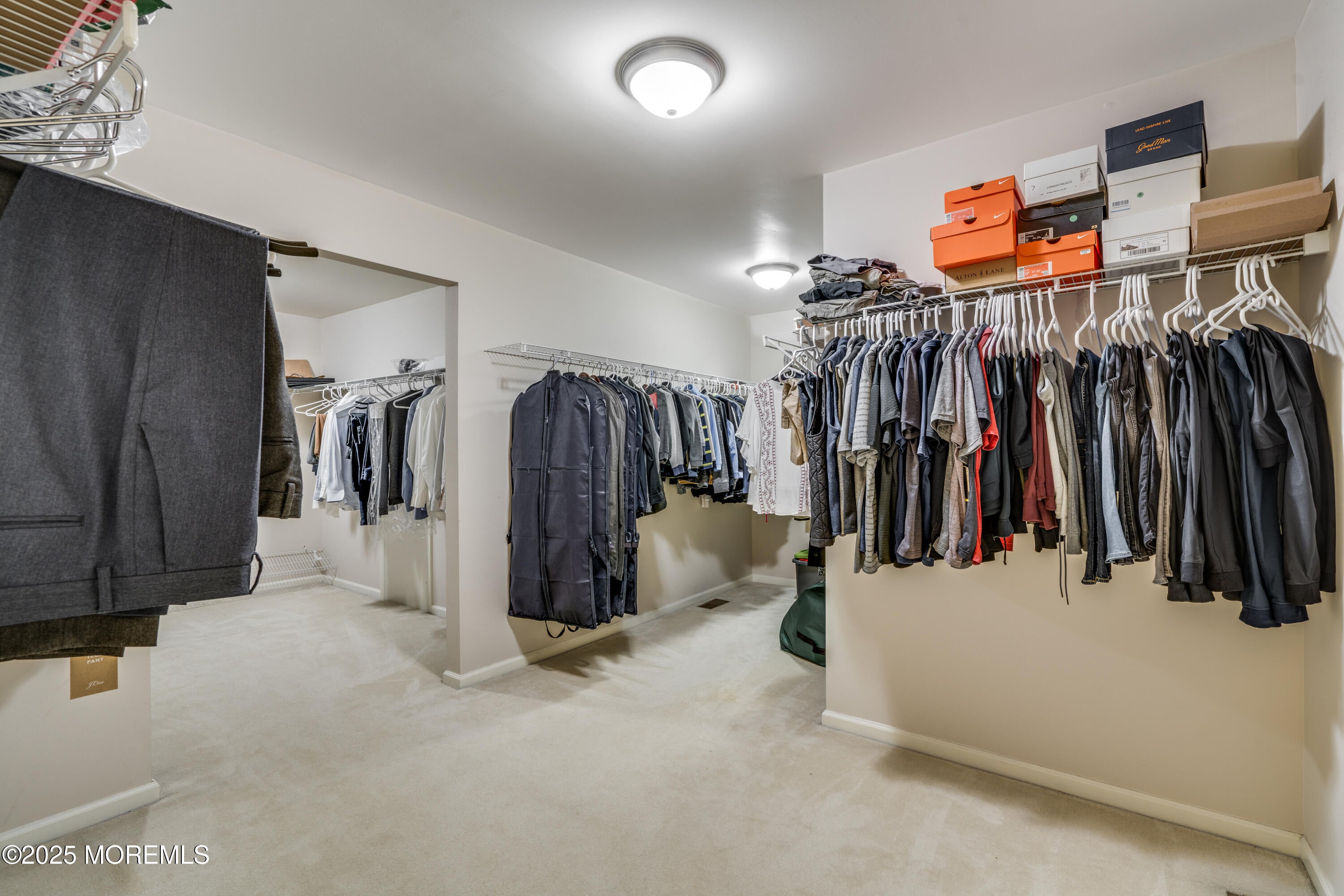 Marlboro, New Jersey, 07746, United States, 5 Bedrooms Bedrooms, ,5 BathroomsBathrooms,Residential,Active,1985596