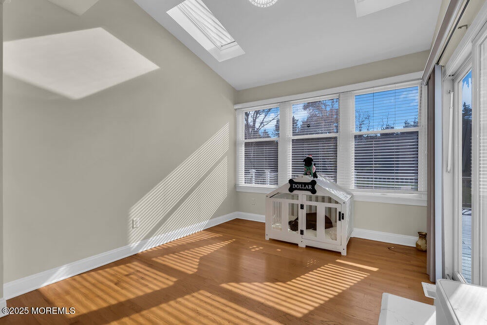 Toms River, New Jersey, 08753, United States, 5 Bedrooms Bedrooms, ,4 BathroomsBathrooms,Residential,Active,1989768