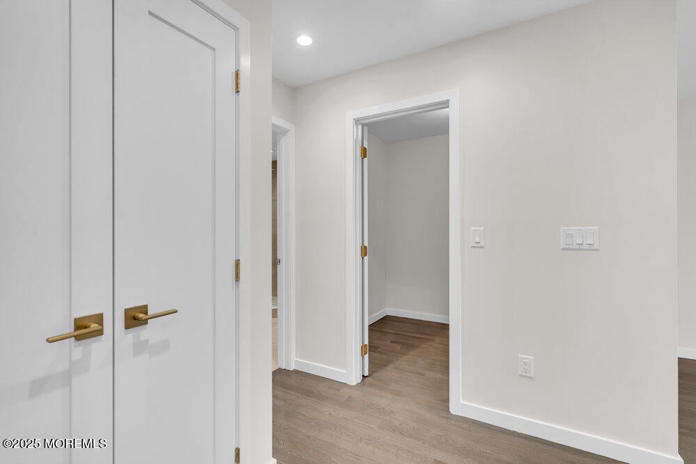 Lakewood, New Jersey, 08701, United States, 5 Bedrooms Bedrooms, ,4 BathroomsBathrooms,Residential,Active,1973269