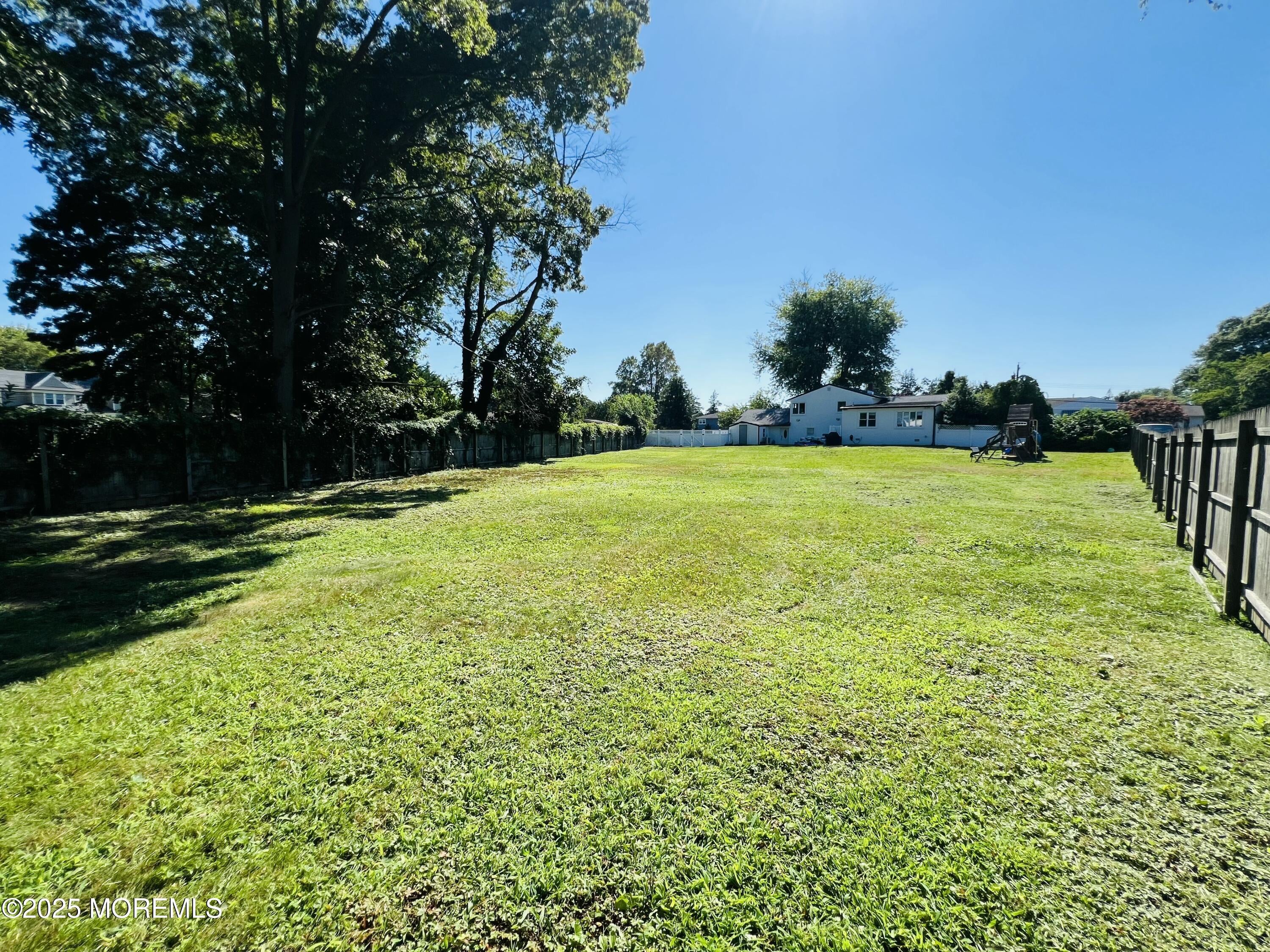 West Long Branch, New Jersey, 07764, United States, 5 Bedrooms Bedrooms, ,2 BathroomsBathrooms,Residential,Active,1926670