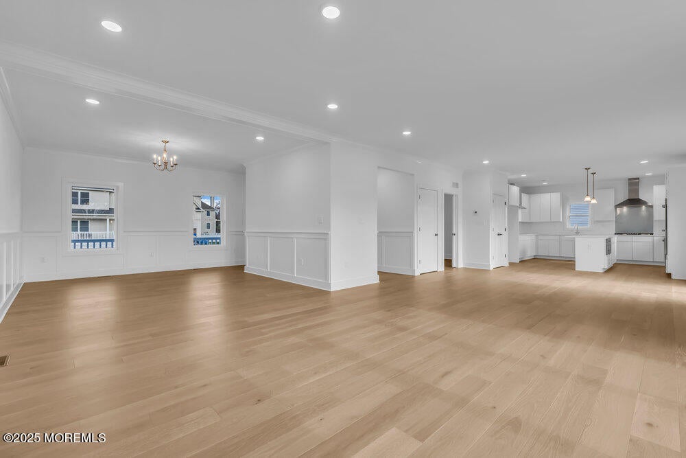 Toms River, New Jersey, 08755, United States, 5 Bedrooms Bedrooms, ,5 BathroomsBathrooms,Residential,Active,1997624