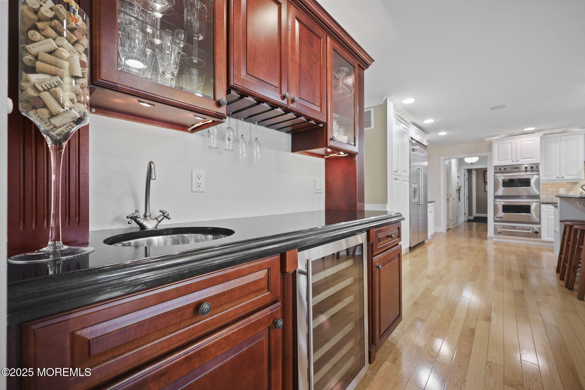 Eatontown, New Jersey, 07724, United States, 6 Bedrooms Bedrooms, ,3 BathroomsBathrooms,Residential,Active,2017488