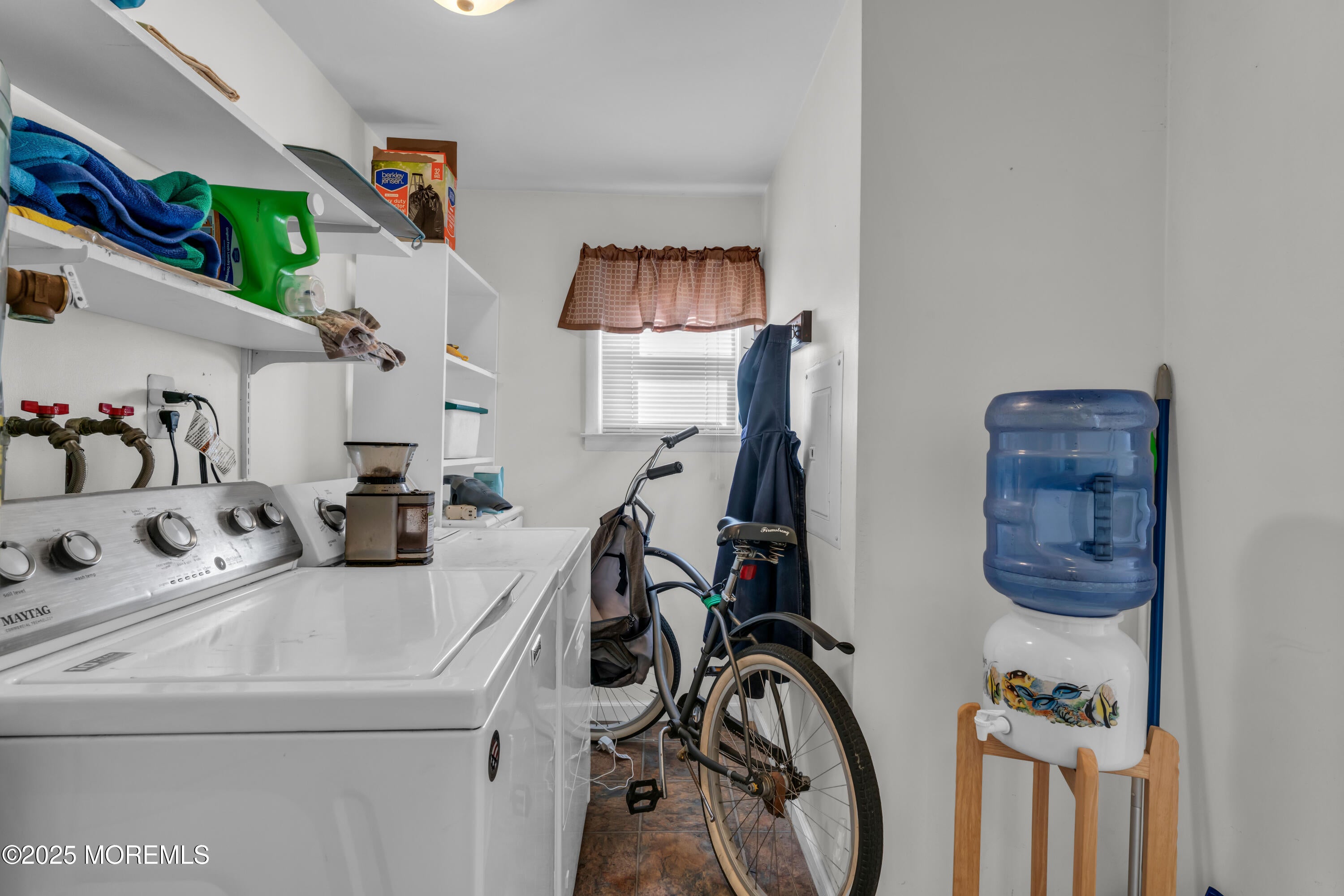 Seaside Heights, New Jersey, 08751, United States, 4 Bedrooms Bedrooms, ,3 BathroomsBathrooms,Residential,Active,1964292