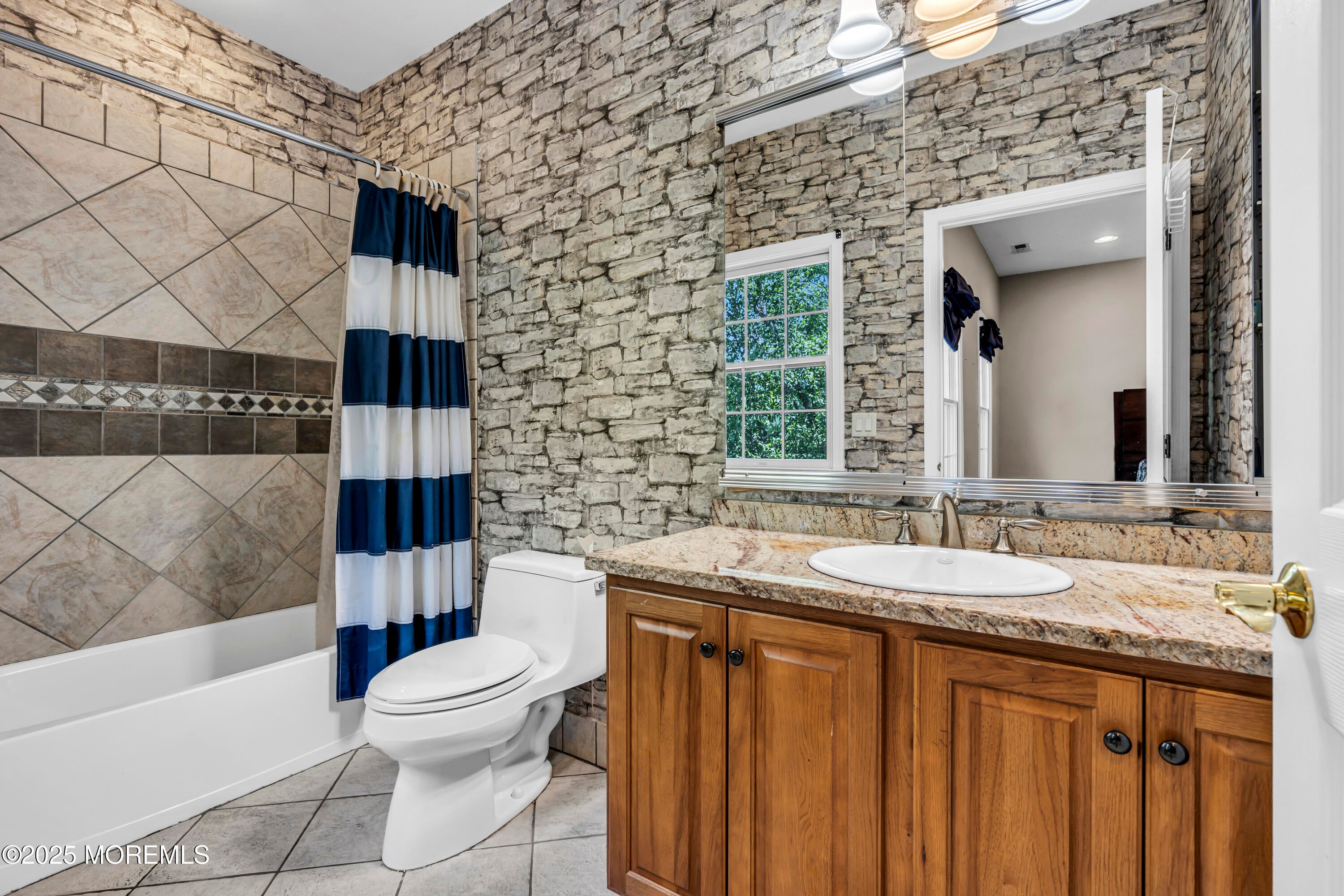 Farmingdale, New Jersey, 07727, United States, 4 Bedrooms Bedrooms, ,5 BathroomsBathrooms,Residential,Active,1868149