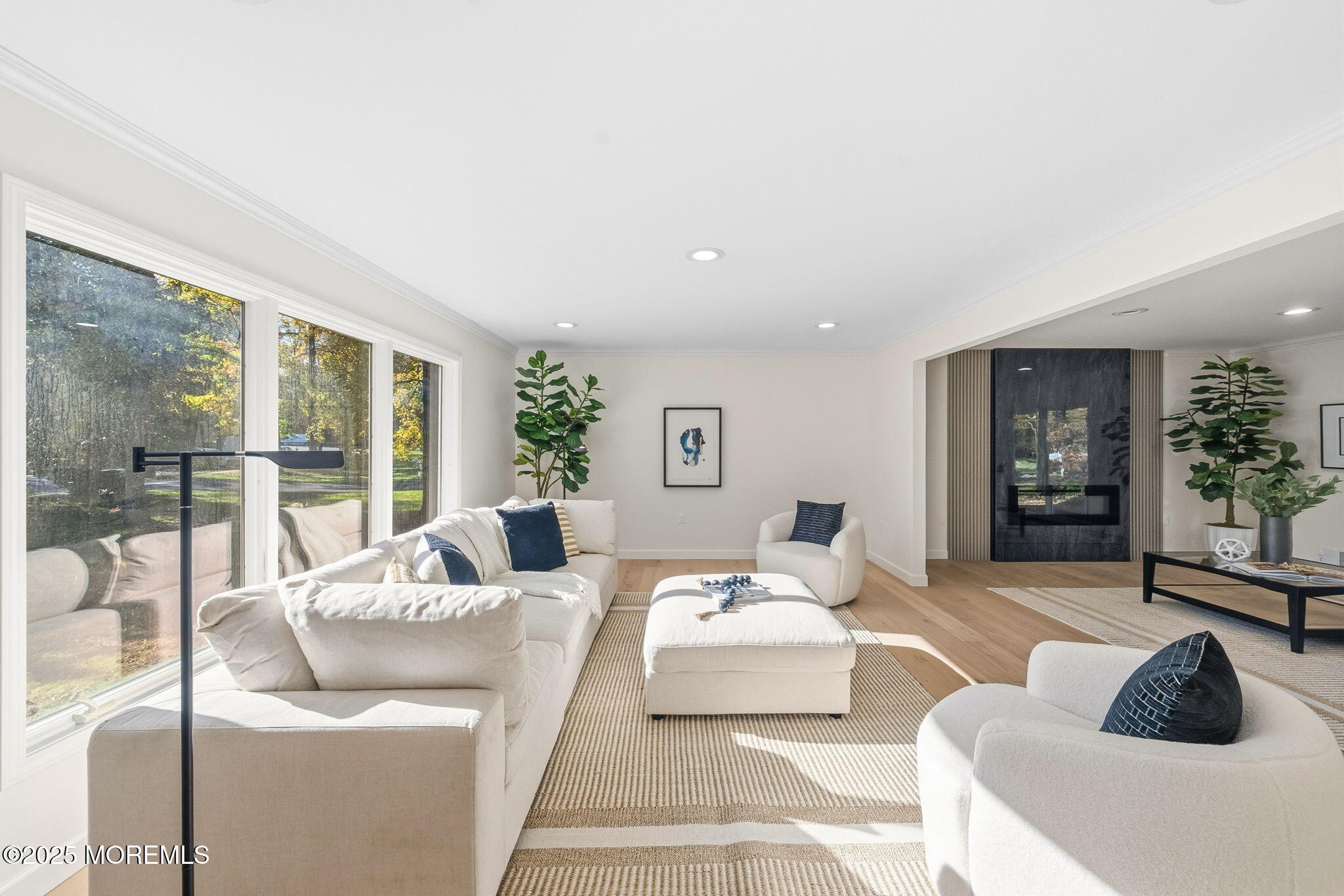 Manalapan, New Jersey, 07726, United States, 5 Bedrooms Bedrooms, ,4 BathroomsBathrooms,Residential,Active,1969663