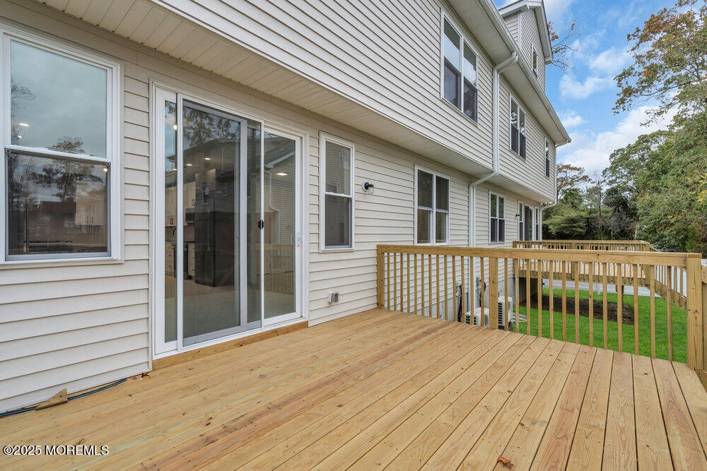 Lakewood, New Jersey, 08701, United States, 5 Bedrooms Bedrooms, ,4 BathroomsBathrooms,Residential,Active,1973269