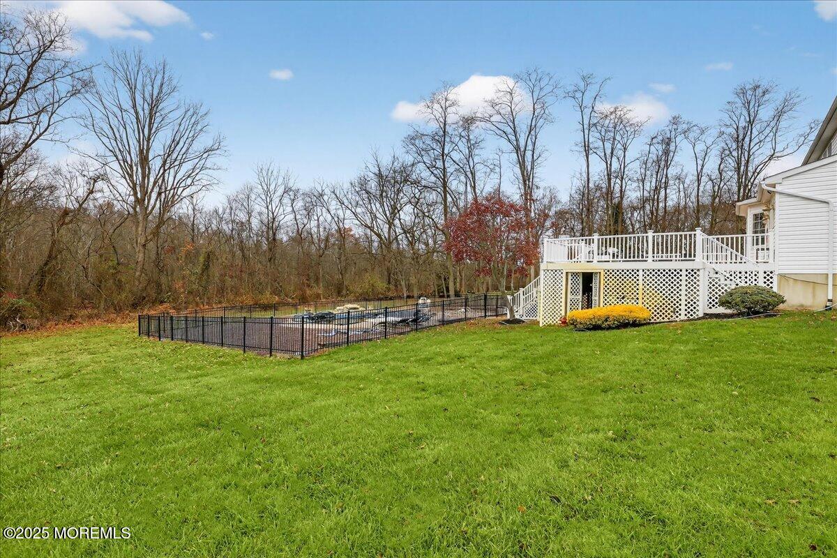 Manalapan, New Jersey, 07726, United States, 4 Bedrooms Bedrooms, ,4 BathroomsBathrooms,Residential,Active,1999930