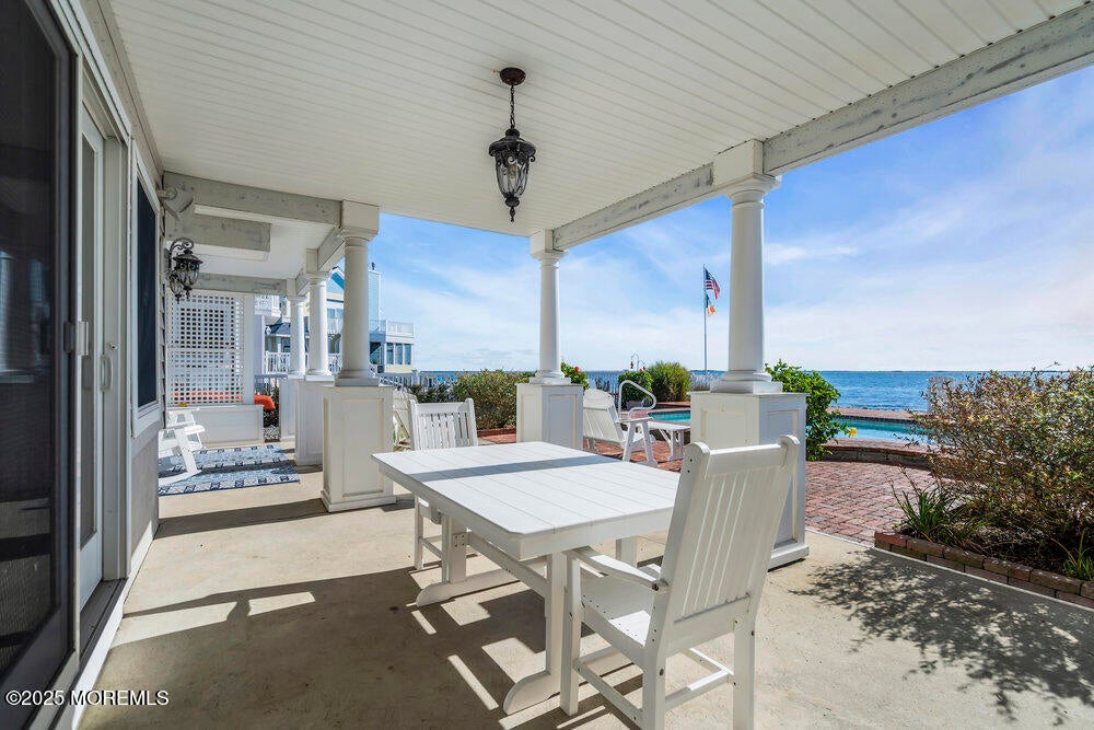 Waretown, New Jersey, 08758, United States, 4 Bedrooms Bedrooms, ,5 BathroomsBathrooms,Residential,Active,1926919