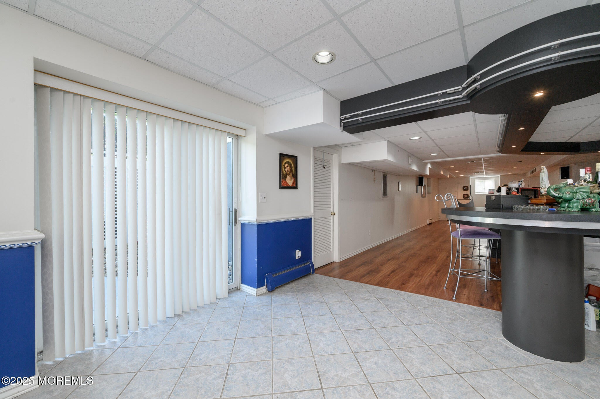 Manalapan, New Jersey, 07726, United States, 6 Bedrooms Bedrooms, ,4 BathroomsBathrooms,Residential,Active,1929411