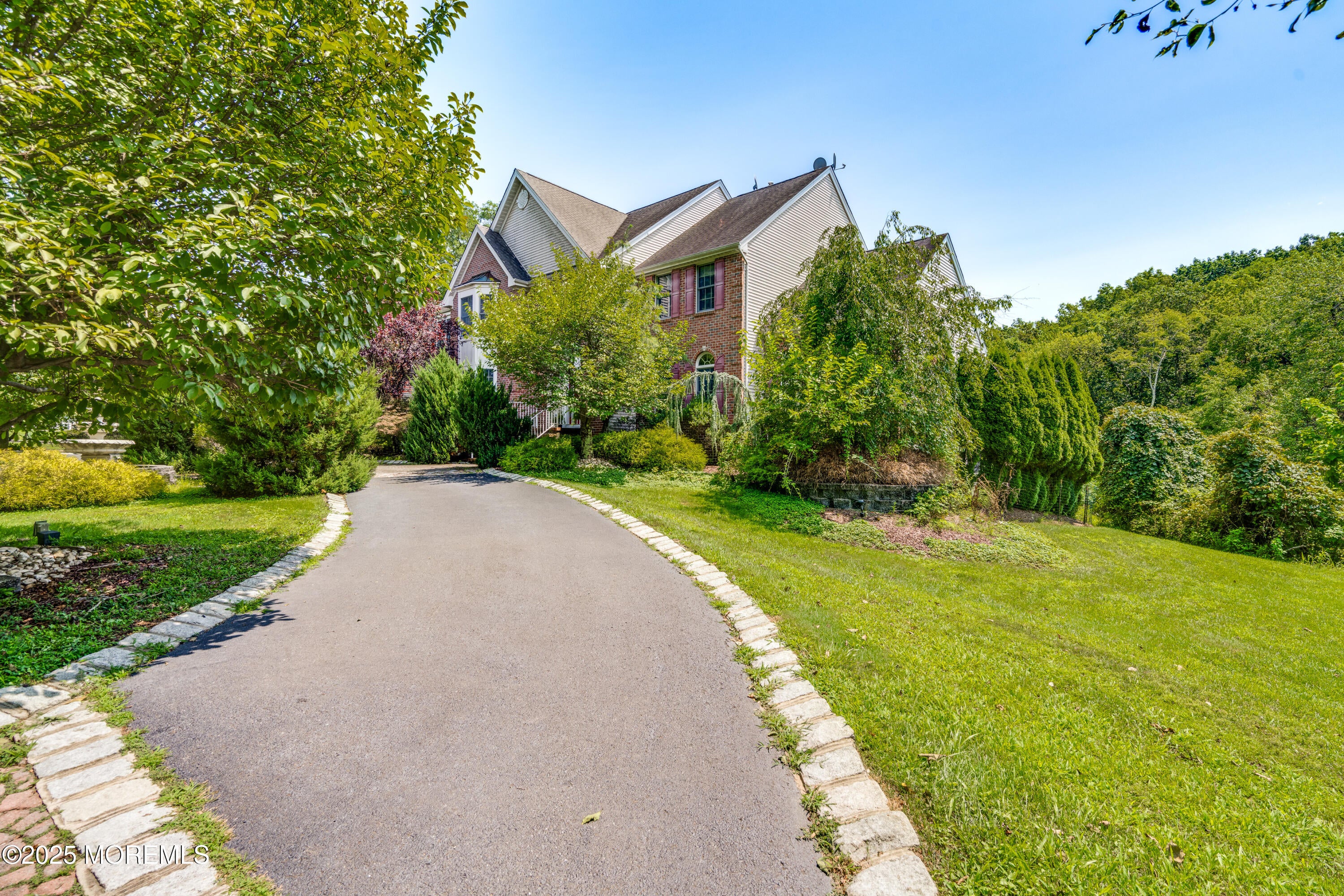 Marlboro, New Jersey, 07746, United States, 5 Bedrooms Bedrooms, ,5 BathroomsBathrooms,Residential,Active,1985596