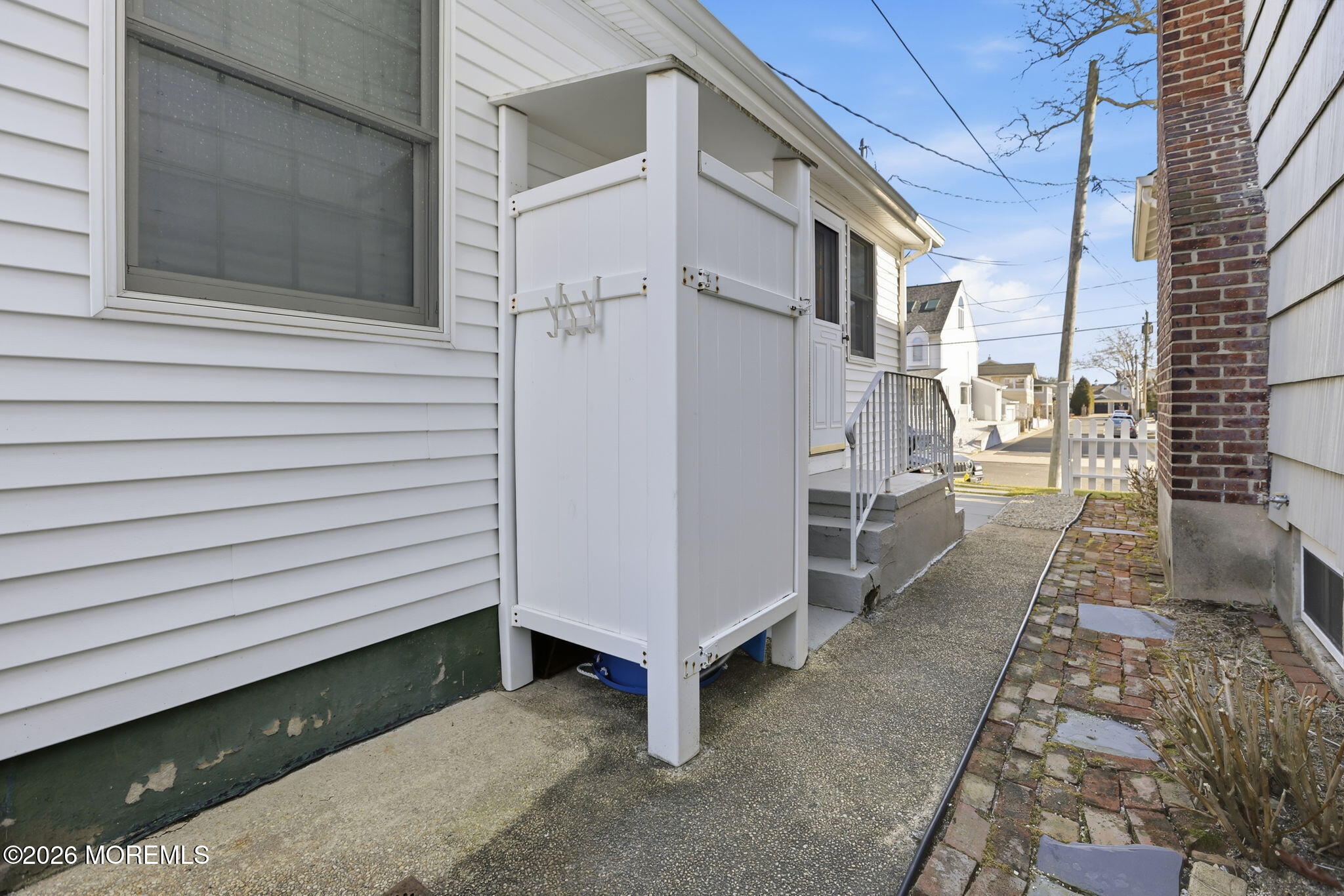 Avon-By-The-Sea, New Jersey, 07717, United States, 3 Bedrooms Bedrooms, ,2 BathroomsBathrooms,Residential,Active,2012680