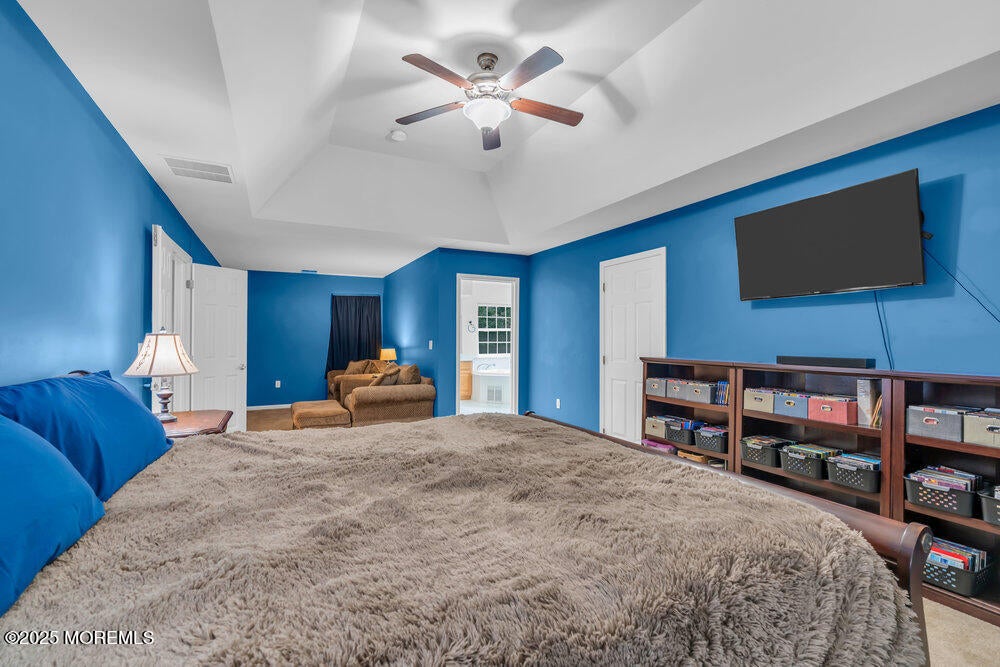 Manalapan, New Jersey, 07726, United States, 4 Bedrooms Bedrooms, ,4 BathroomsBathrooms,Residential,Active,1871928