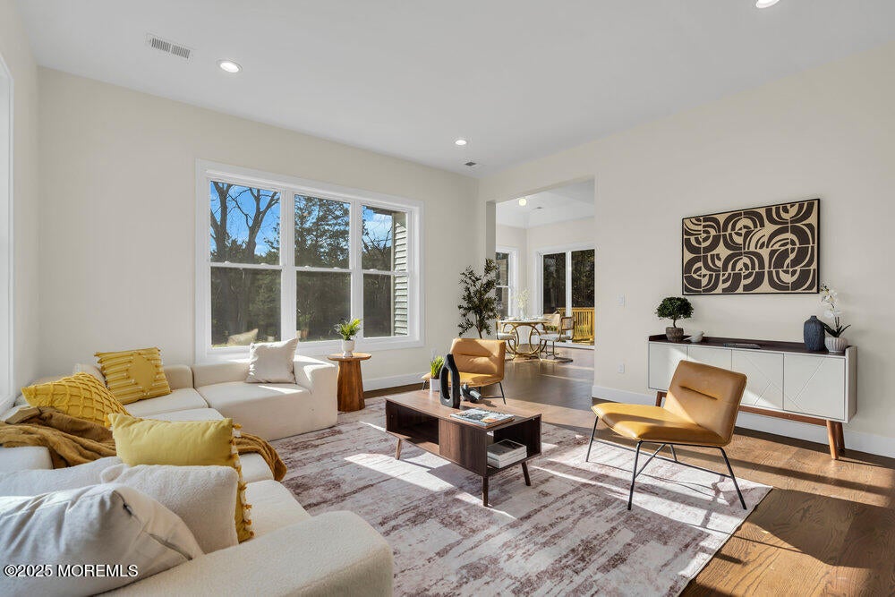 Jackson, New Jersey, 08527, United States, 6 Bedrooms Bedrooms, ,4 BathroomsBathrooms,Residential,Active,2007039