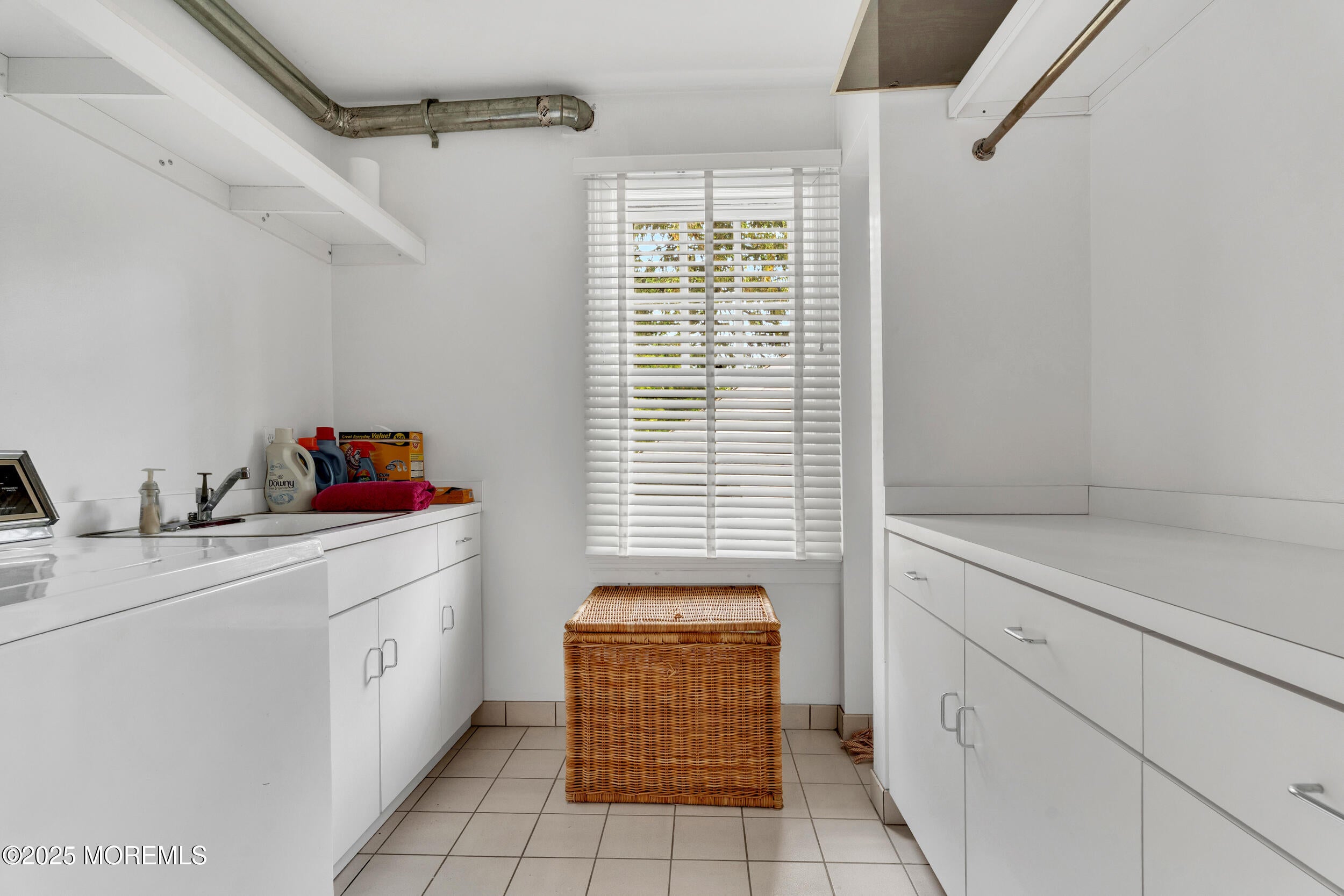 West Allenhurst, New Jersey, 07711, United States, ,7 BathroomsBathrooms,Residential,Active,1820492