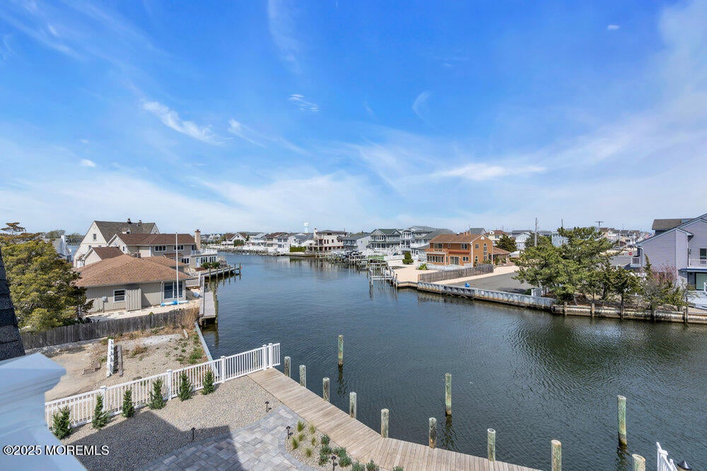 Lavallette, New Jersey, 08735, United States, 6 Bedrooms Bedrooms, ,6 BathroomsBathrooms,Residential,Active,1988716