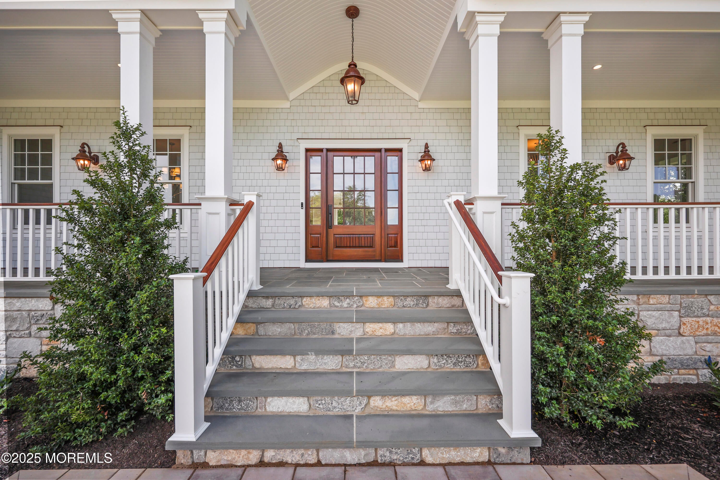 Rumson, New Jersey, 07760, United States, 6 Bedrooms Bedrooms, ,7 BathroomsBathrooms,Residential,Active,1904739