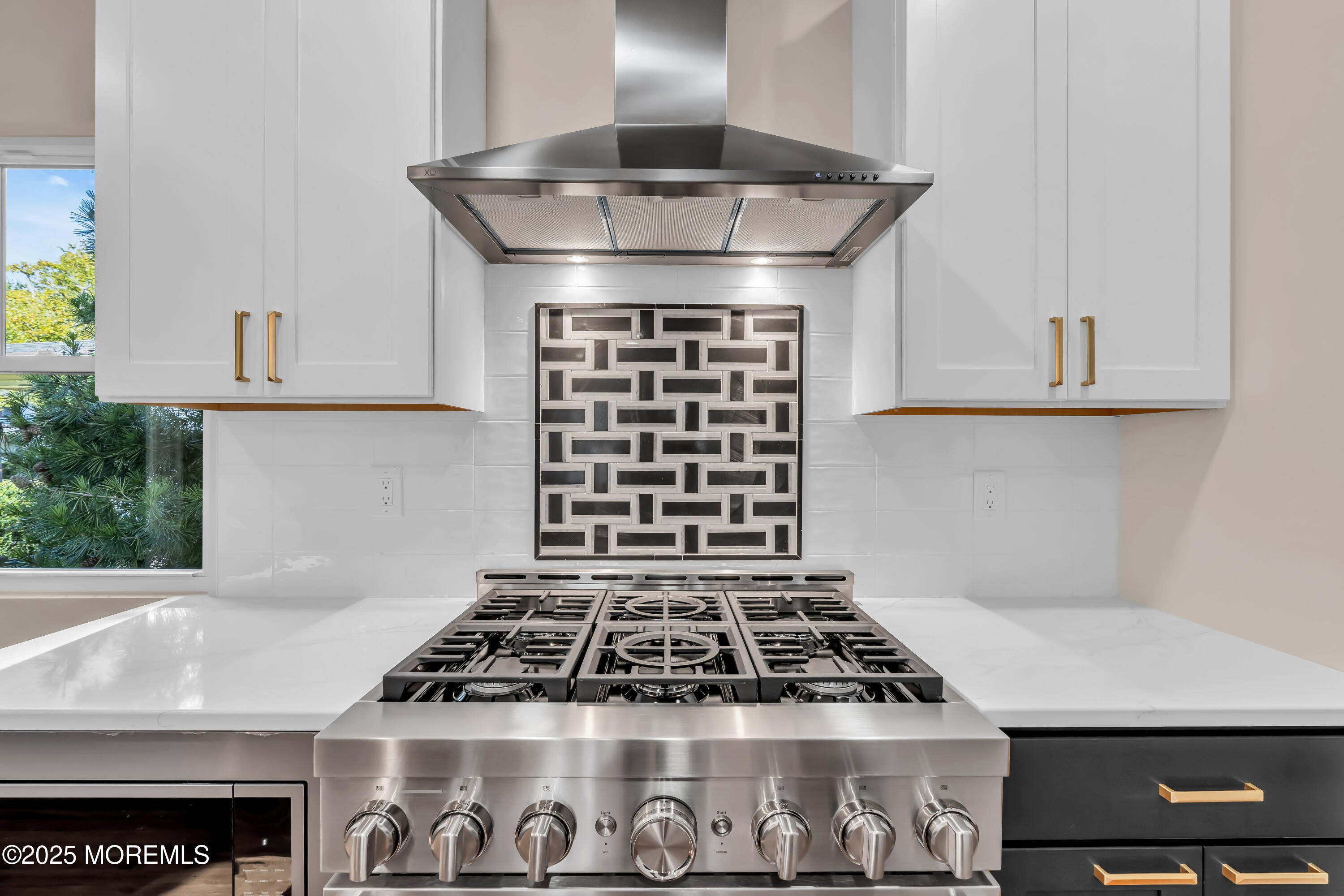 Asbury Park, New Jersey, 07712, United States, 6 Bedrooms Bedrooms, ,4 BathroomsBathrooms,Residential,Active,1929708