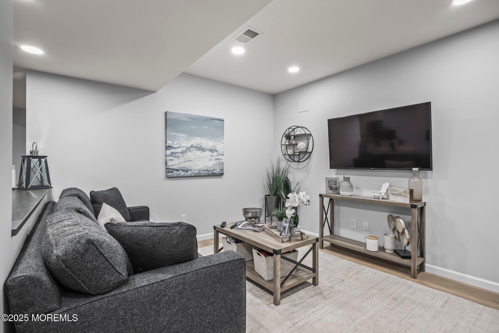 Long Branch, New Jersey, 07740, United States, ,4 BathroomsBathrooms,Residential,Active,1823972