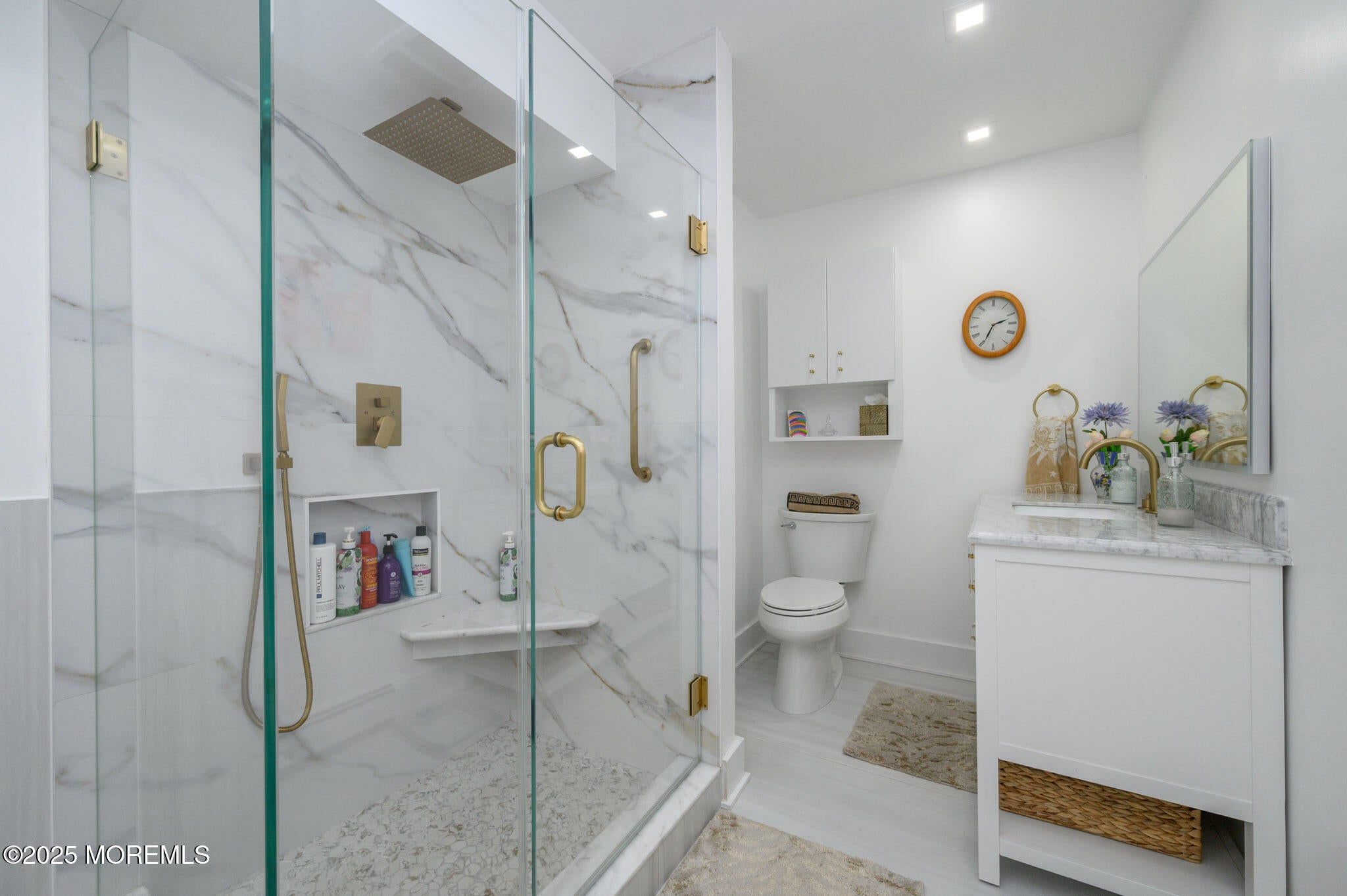 Holmdel, New Jersey, 07733, United States, 4 Bedrooms Bedrooms, ,3 BathroomsBathrooms,Residential,Active,1962185