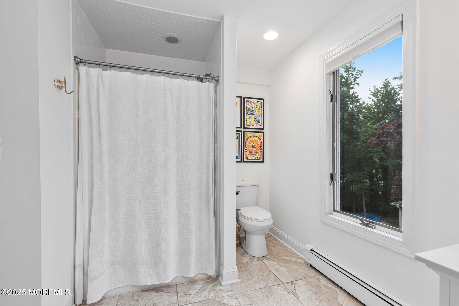 Atlantic Highlands, New Jersey, 07716, United States, 5 Bedrooms Bedrooms, ,5 BathroomsBathrooms,Residential,Active,1843829